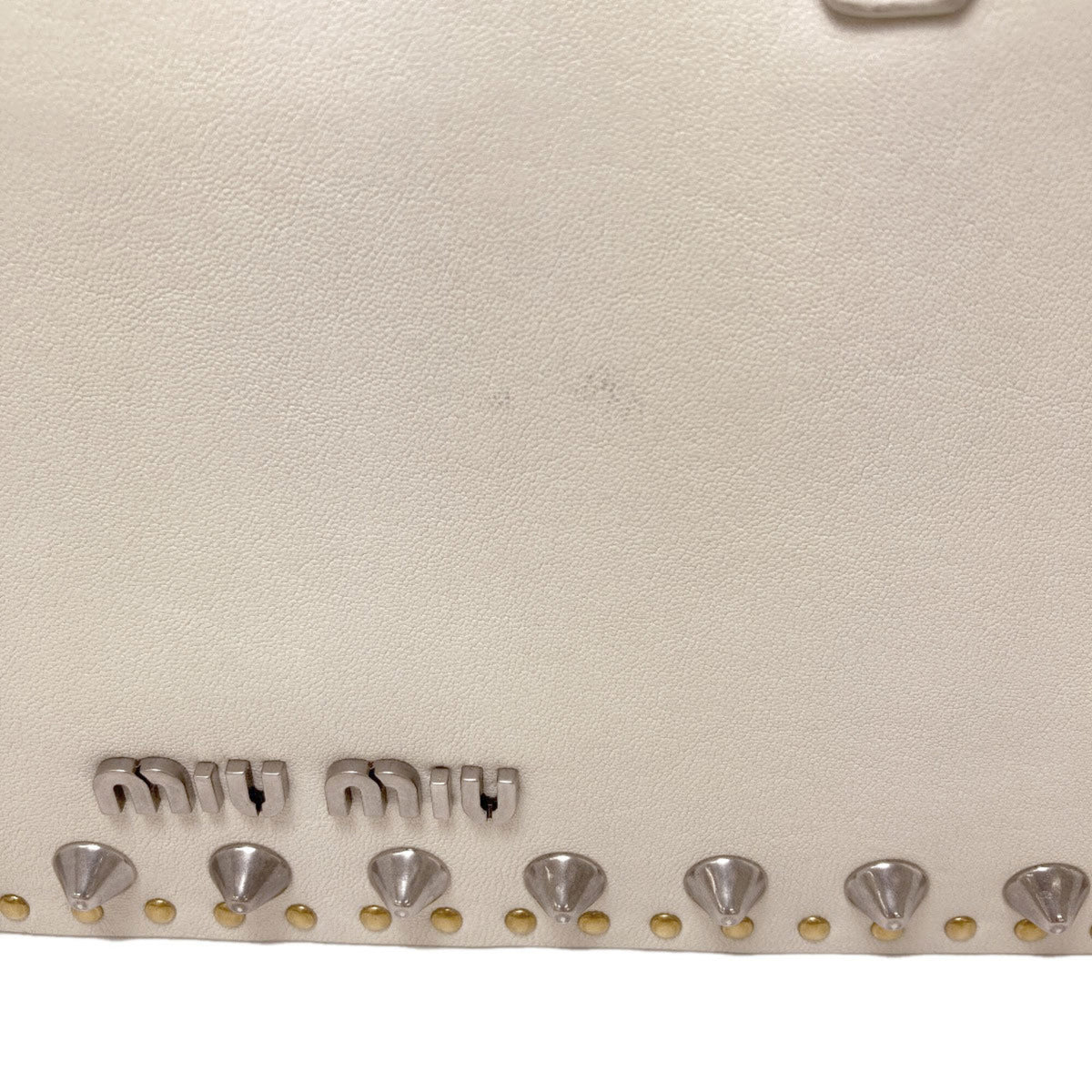 Miu Miu White Leather Handbag (Pre-Owned)