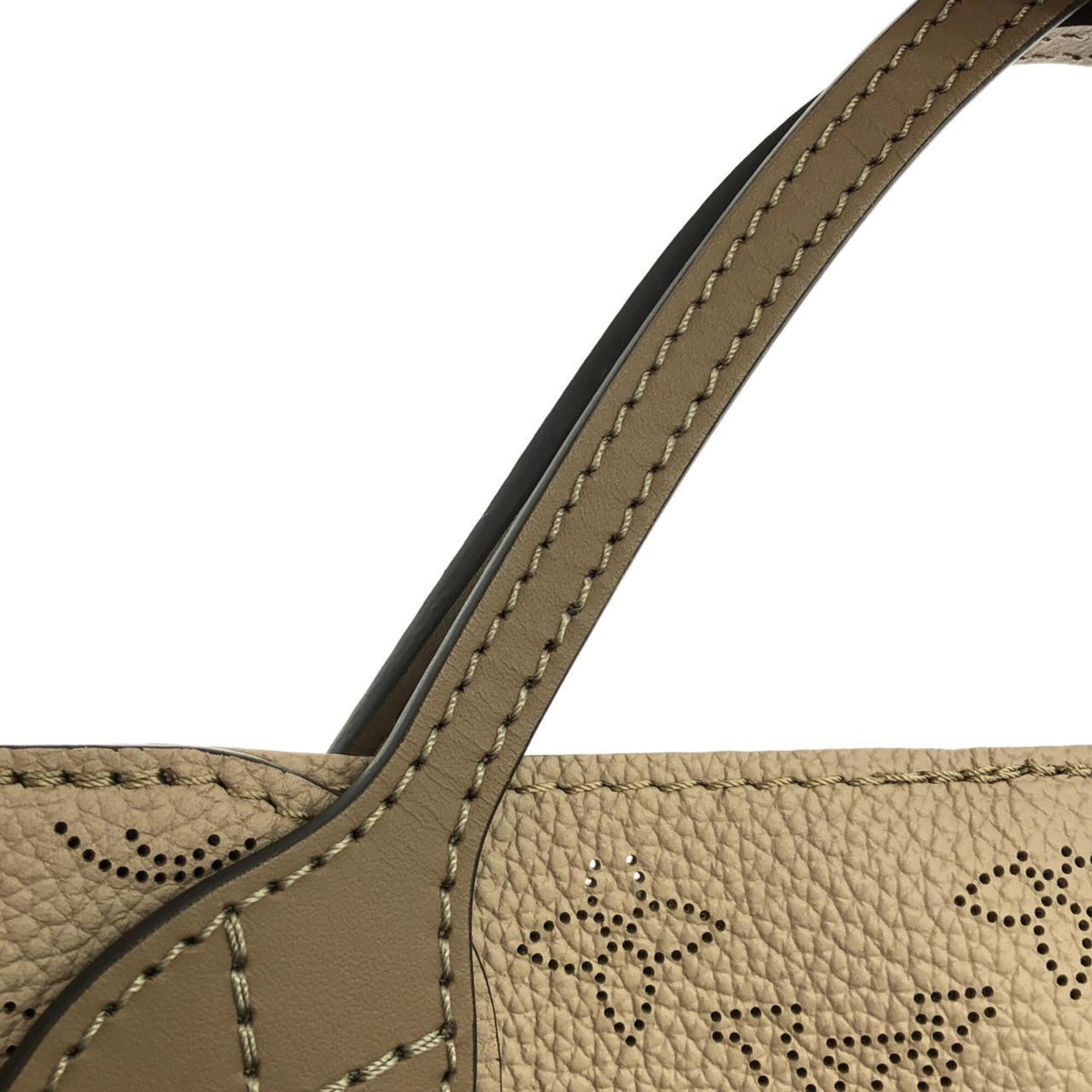 Louis Vuitton Galle Leather Handbag (Pre-Owned)