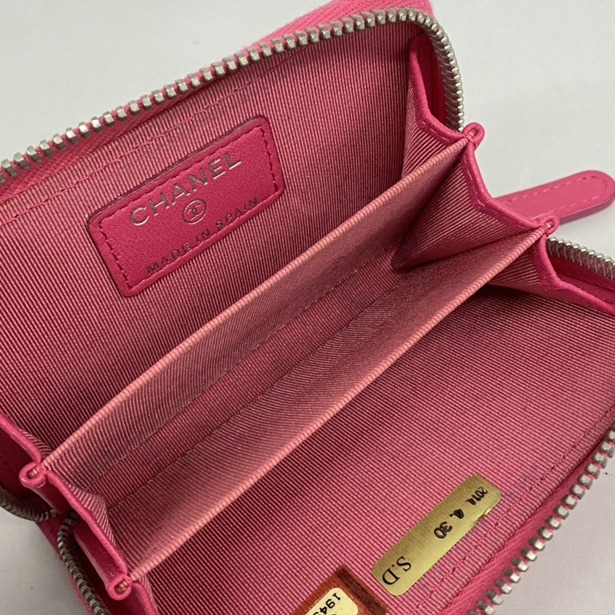 Chanel Pink Leather Coin Purse/Coin Case (Pre-Owned)