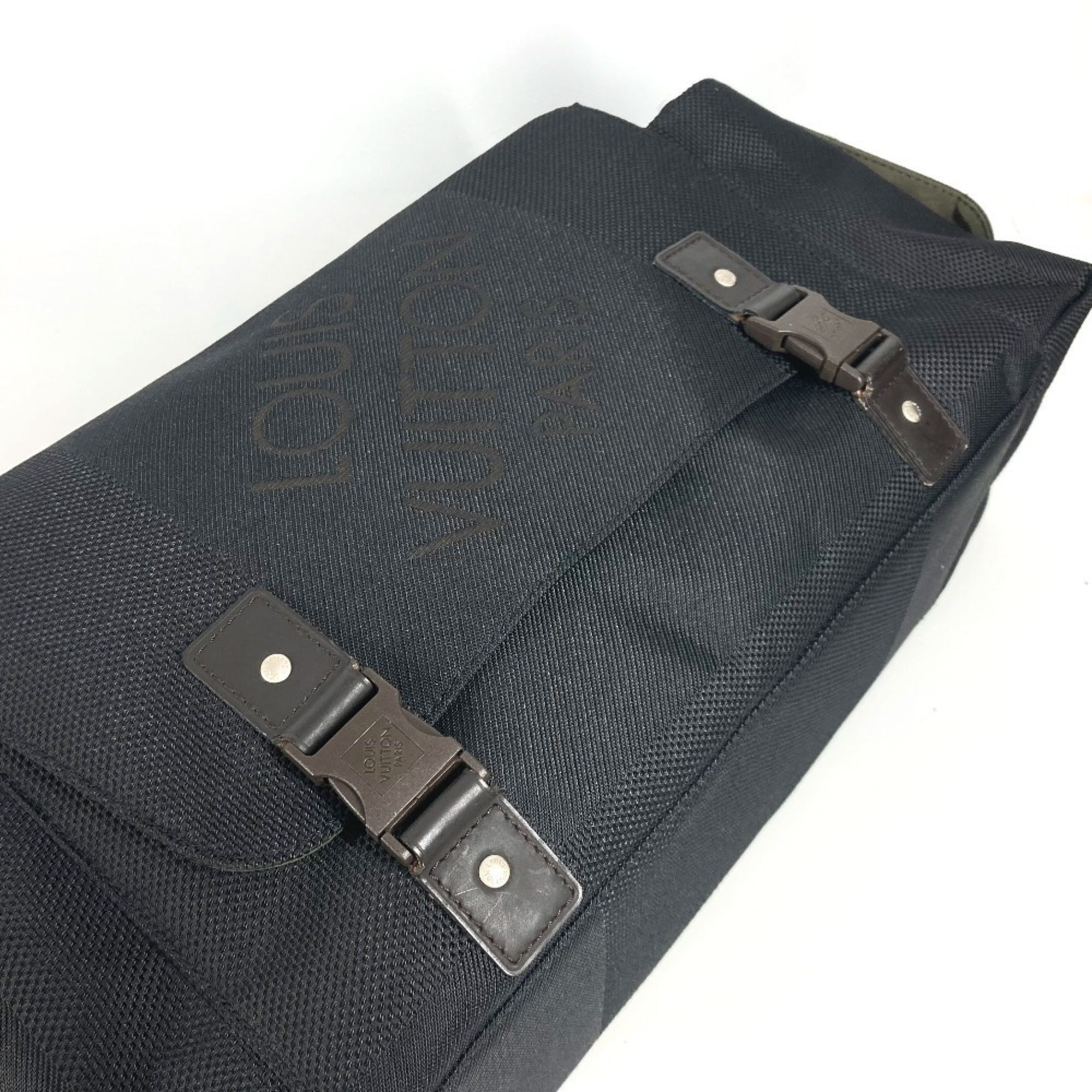 Louis Vuitton Damier Geant Black Damier Geant Shoulder Bag (Pre-Owned)