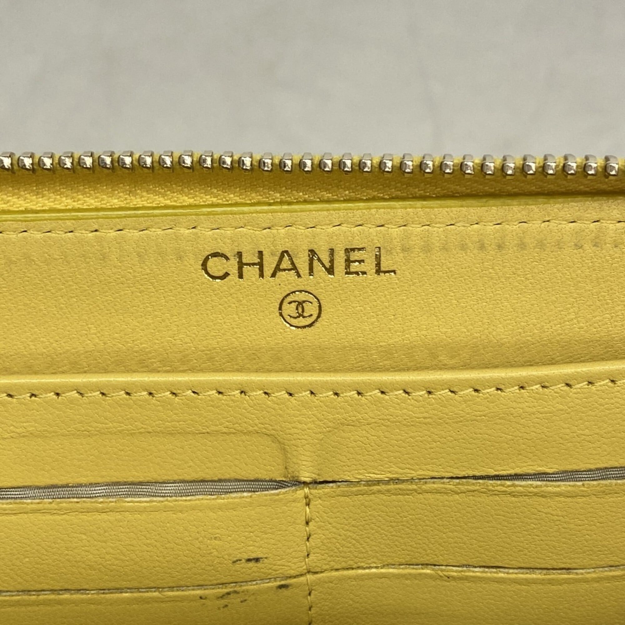 Chanel Yellow Leather Long Wallet (Bi-Fold) (Pre-Owned)
