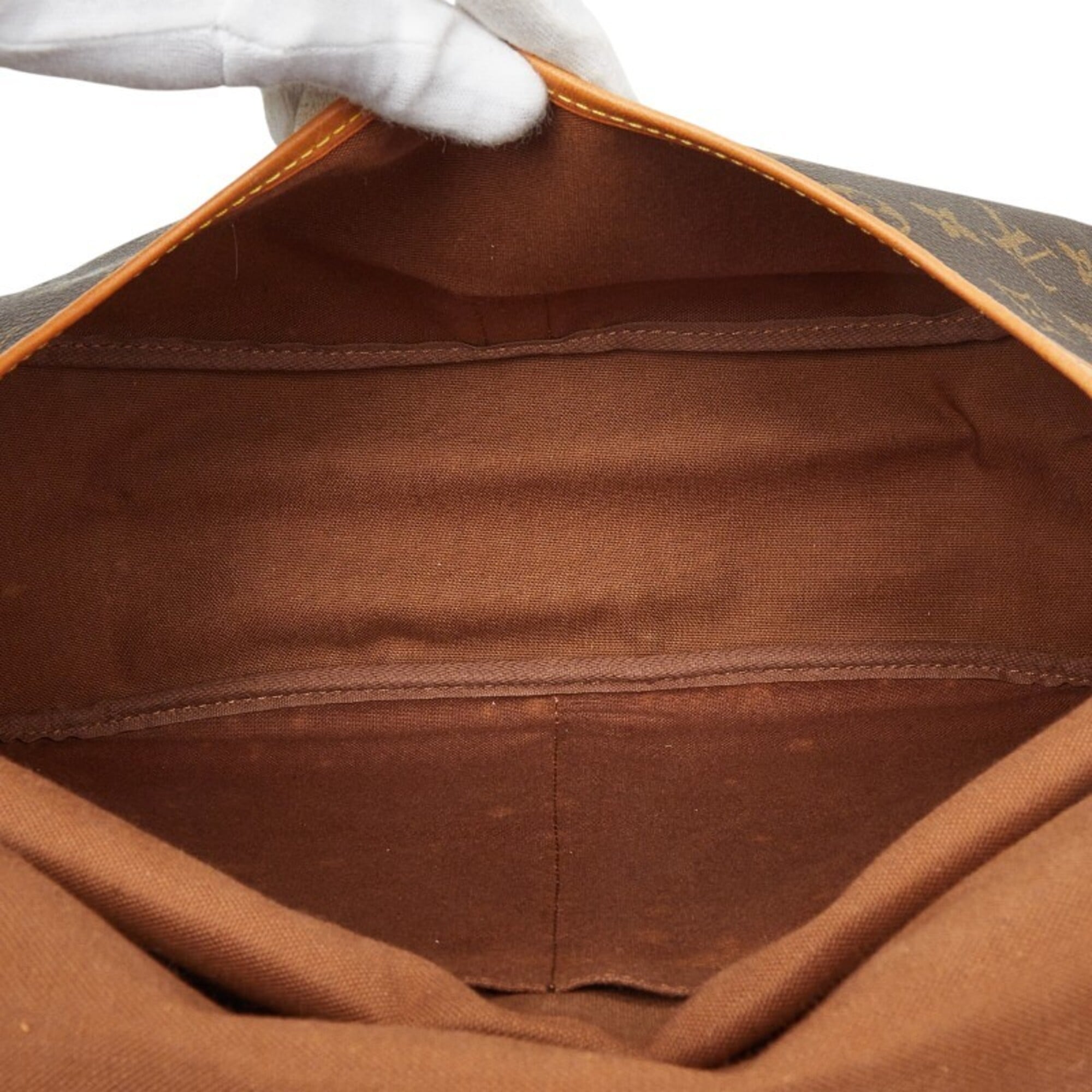 Louis Vuitton Brown Pvc Leather Messenger Bag Shoulder Bag (Pre-Owned)