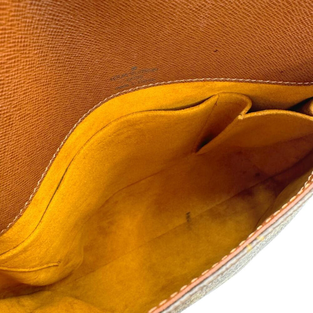 Louis Vuitton Brown Monogram Shoulder Bag (Pre-Owned)