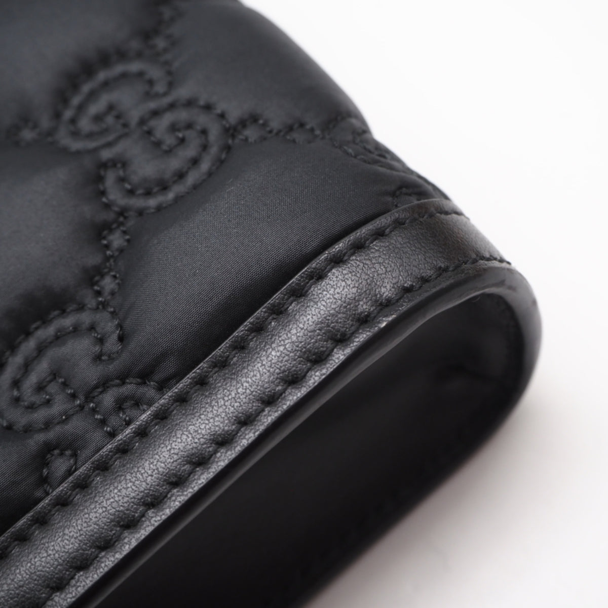 Gucci Black Purple Nylon Leather Shoulder Bag (Pre-Owned)