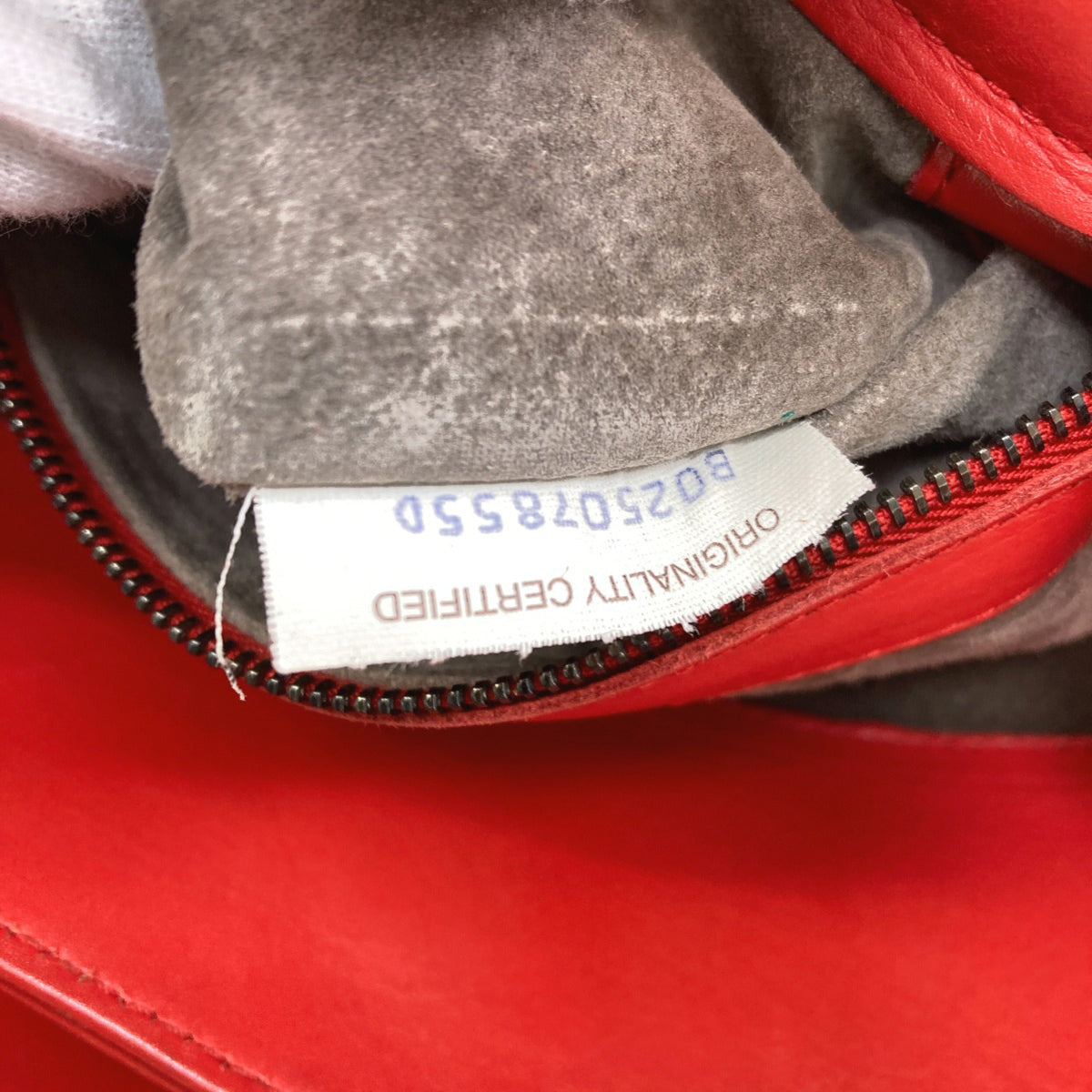 Bottega Veneta Intrecciato Red Color Leather Tote Bag (Pre-Owned)
