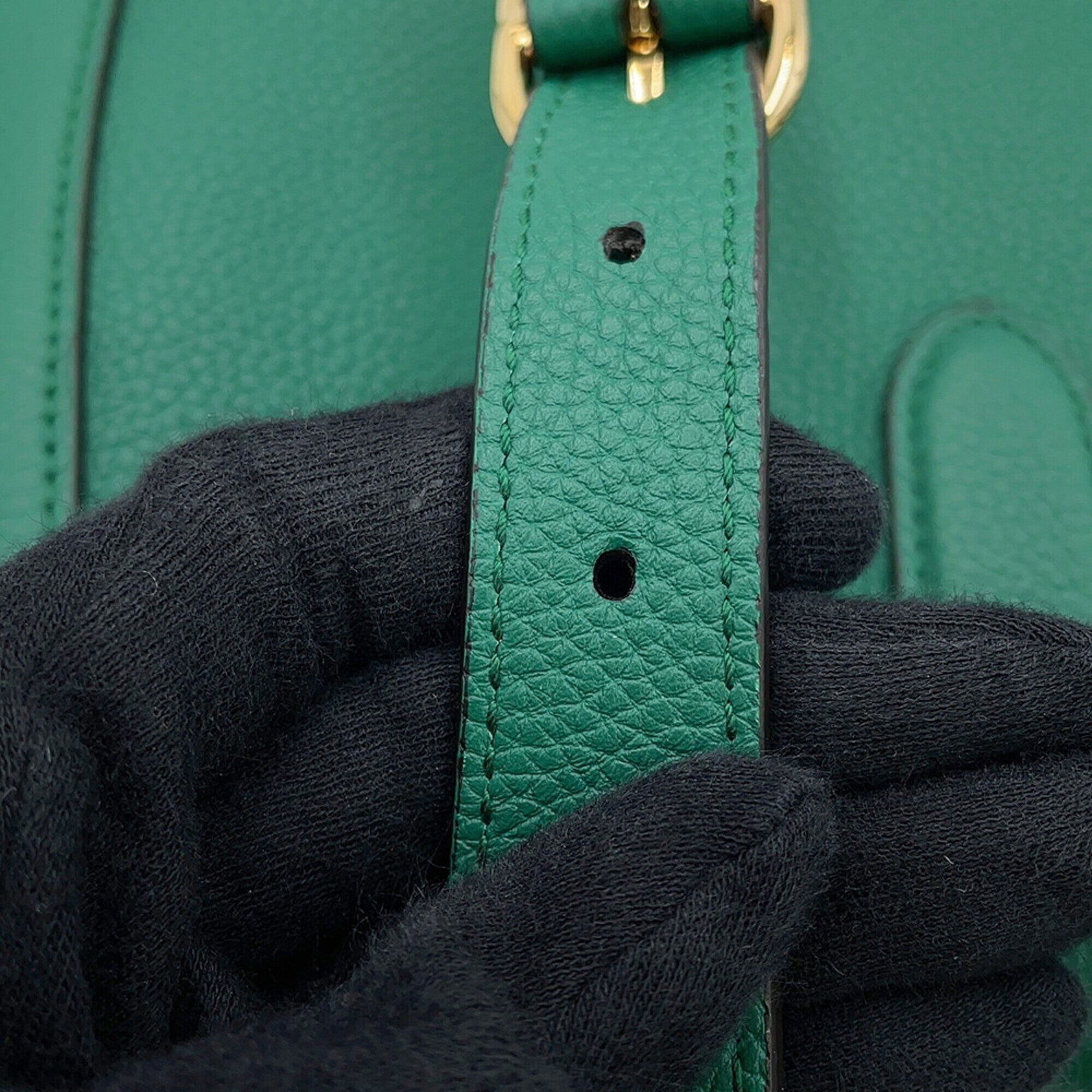 Gucci Green Leather Handbag Shoulder Bag (Pre-Owned)
