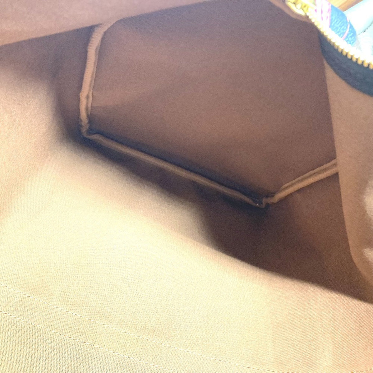Louis Vuitton Brown Pink Monogram Boston Bag (Pre-Owned)