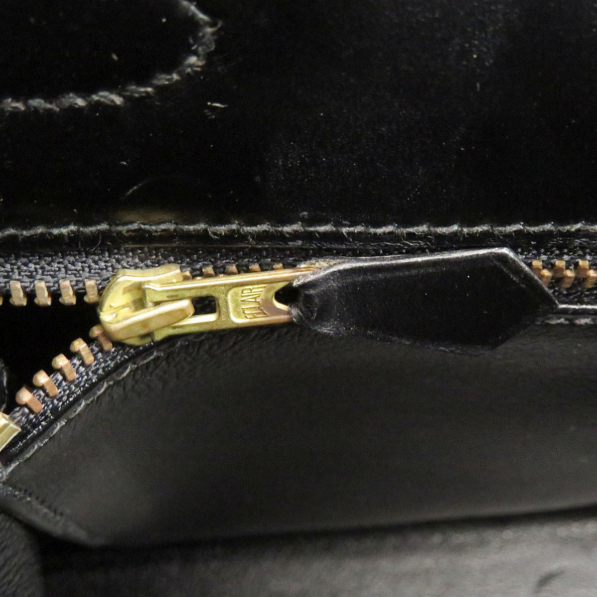 Hermes Black Box Calf Leather Handbag (Pre-Owned)