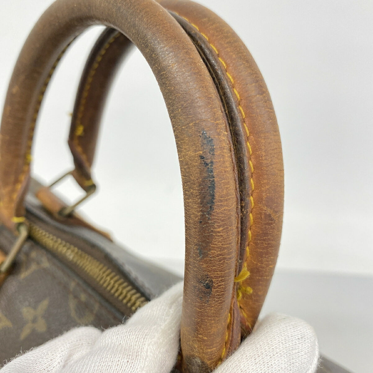 Louis Vuitton Brown Handbag (Pre-Owned)