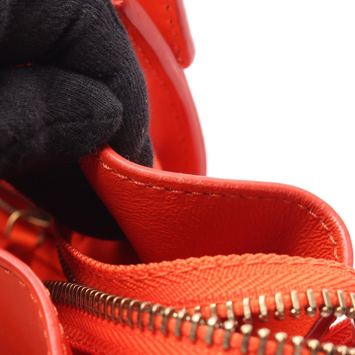 Celine Red Color Leather Handbag (Pre-Owned)