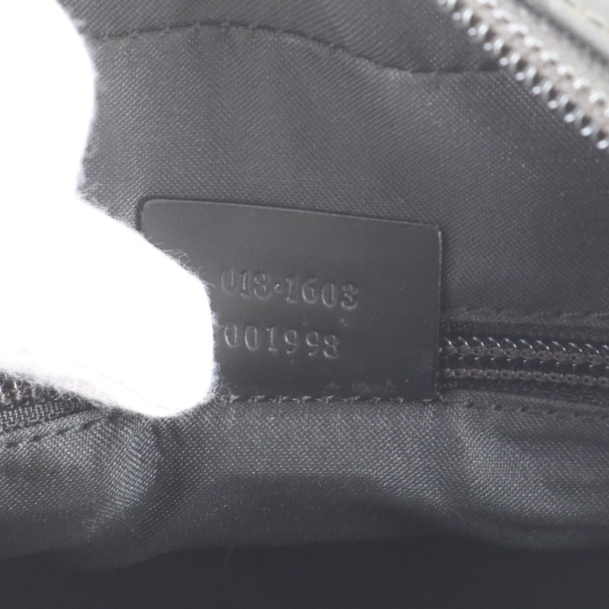 Gucci Black Nylon Leather Clutch Bag Pouch (Pre-Owned)