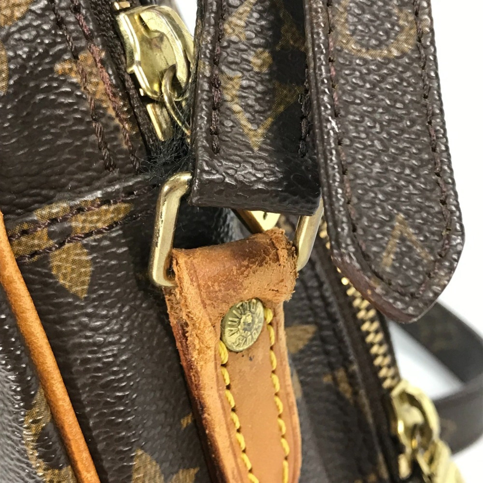 Louis Vuitton Monogram Brown Monogram Shoulder Bag (Pre-Owned)