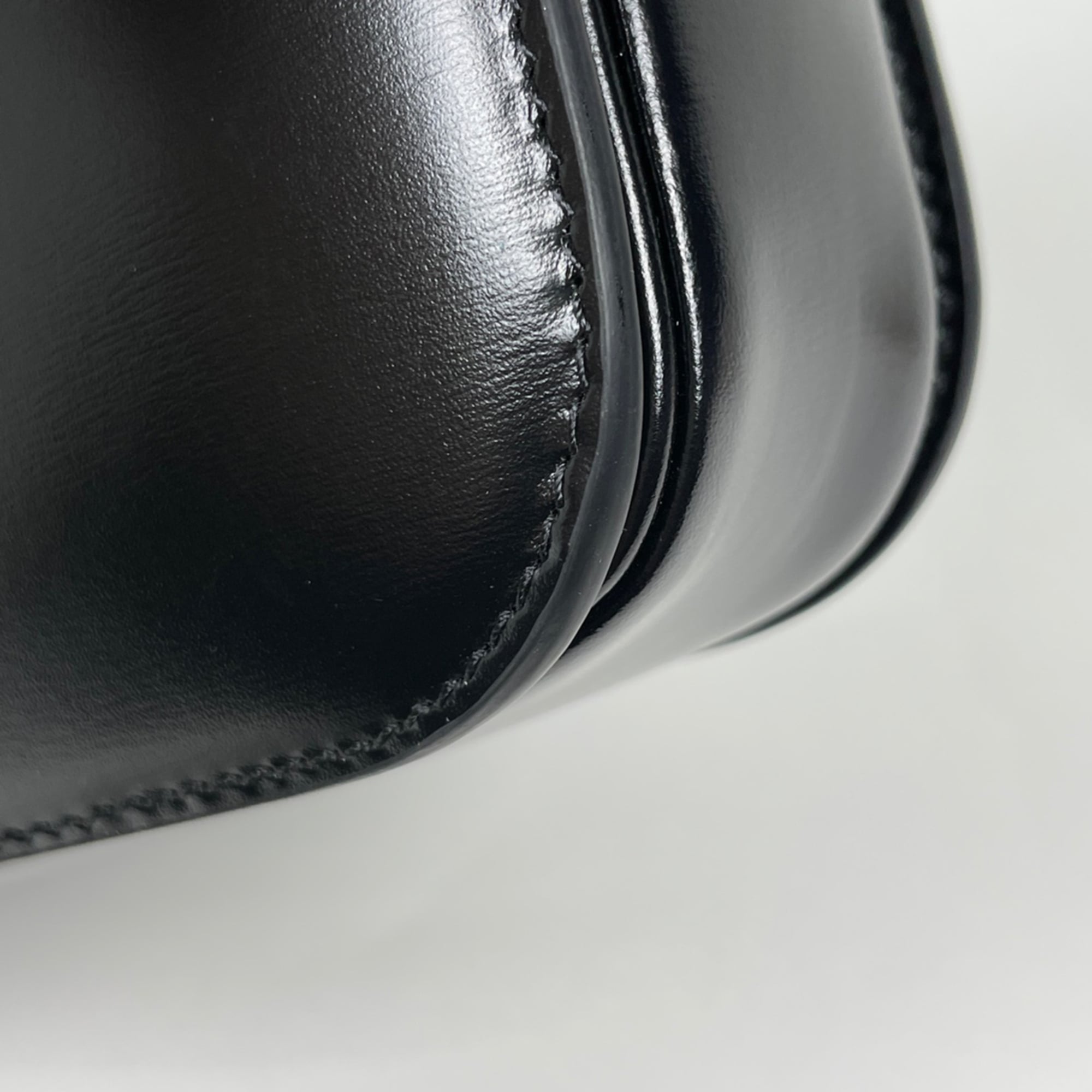 Celine Black Leather Shoulder Bag (Pre-Owned)