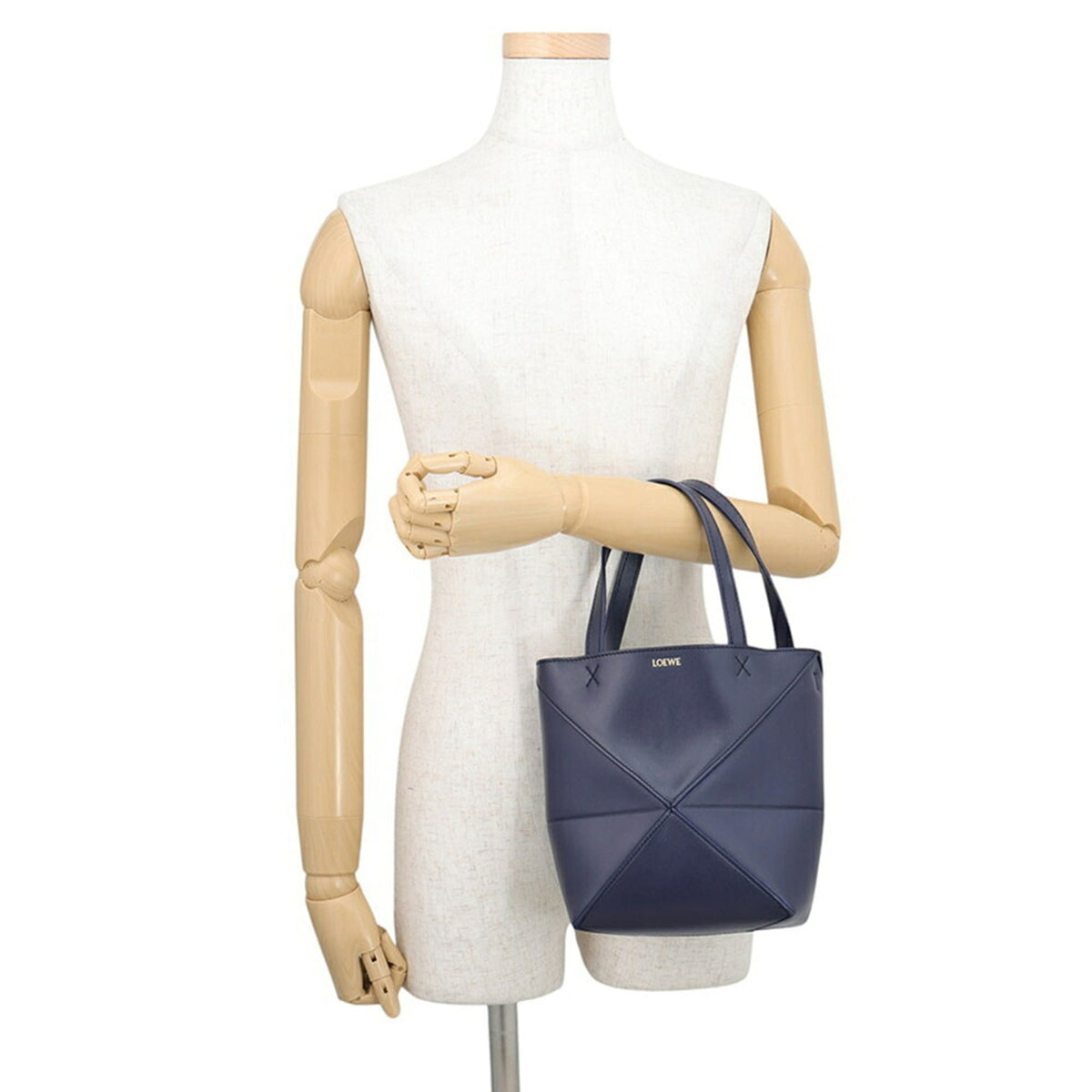 Loewe Gold Leather Handbag Tote Bag (Pre-Owned)