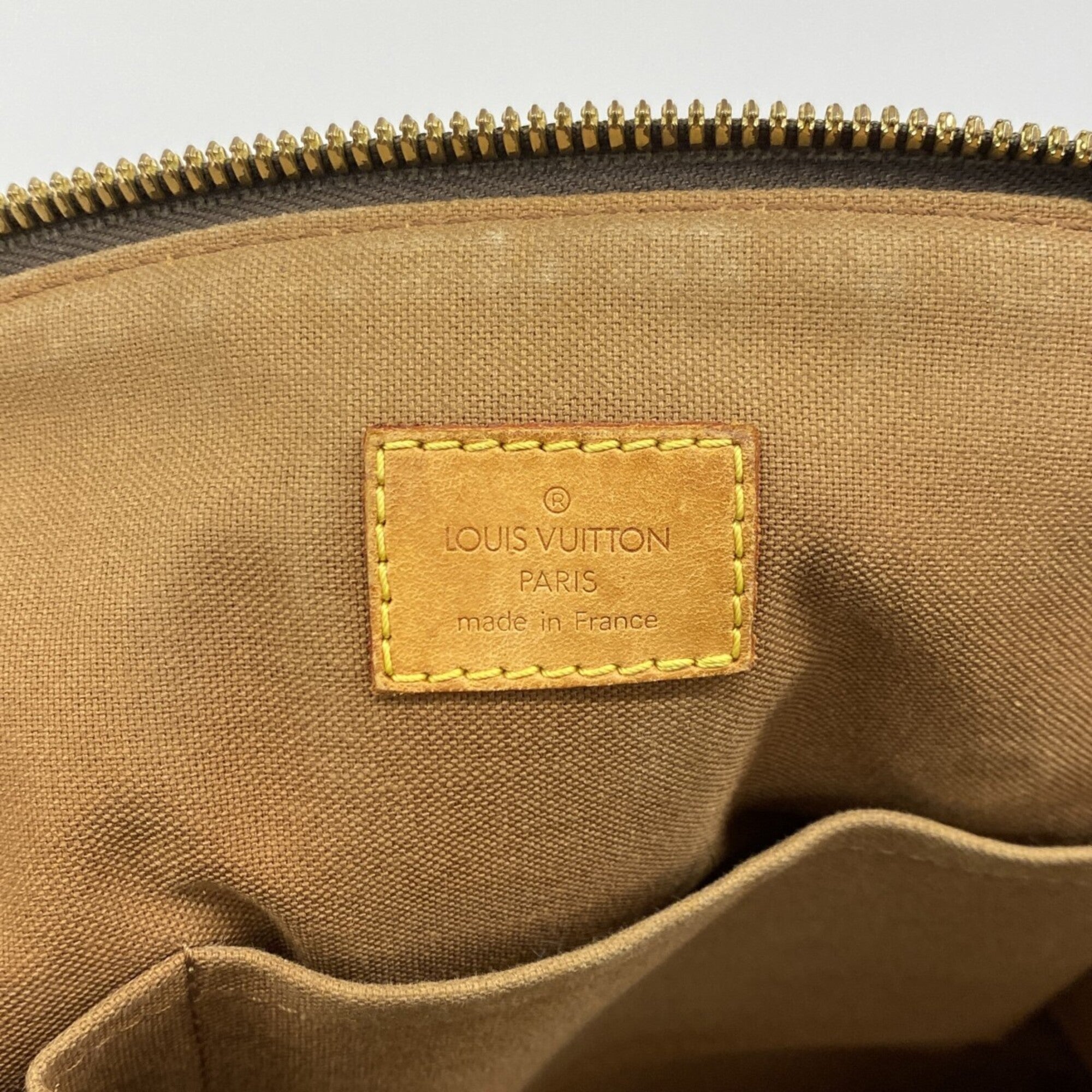 Louis Vuitton Brown Tote Bag (Pre-Owned)