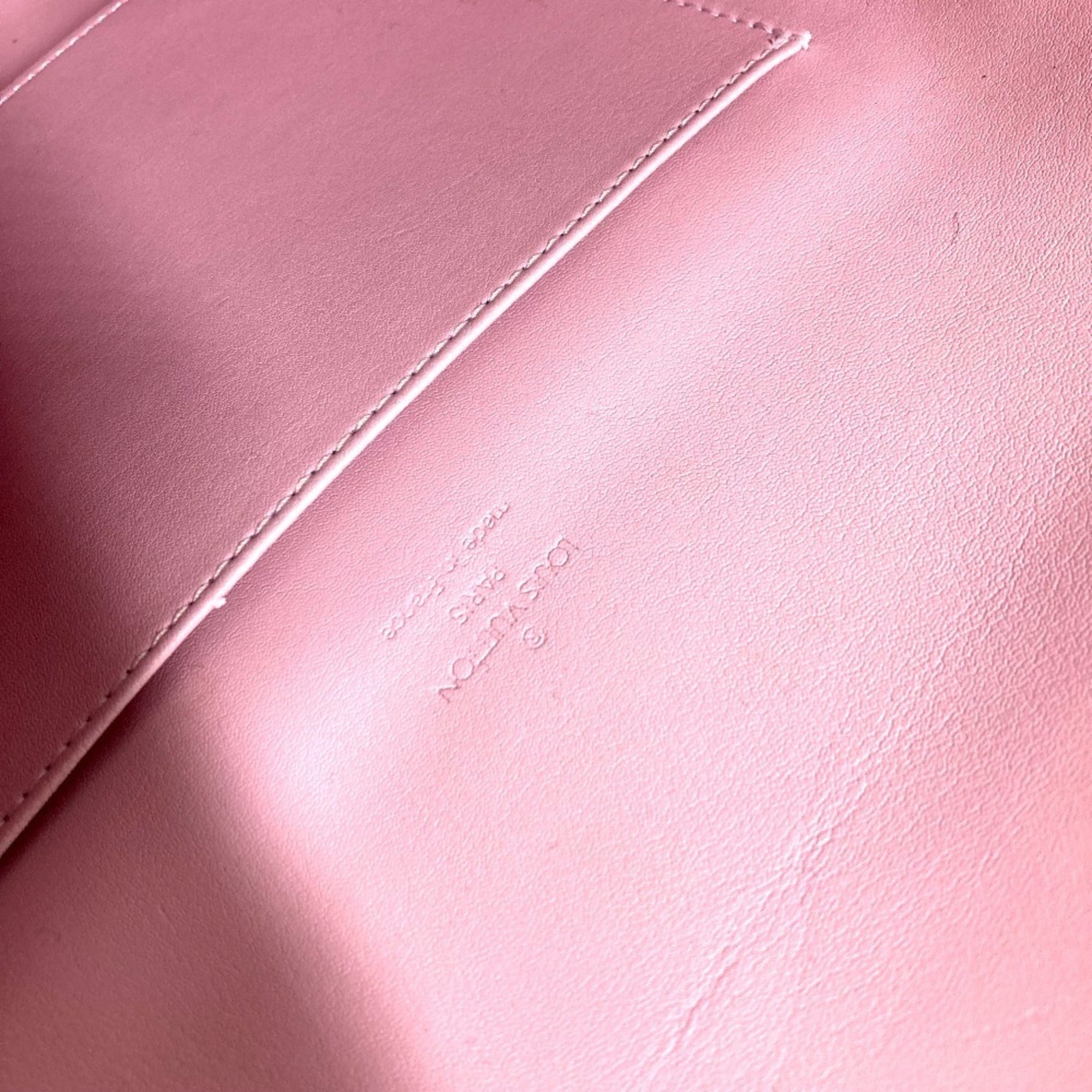Louis Vuitton Pink Monogram Vernis Shoulder Bag (Pre-Owned)