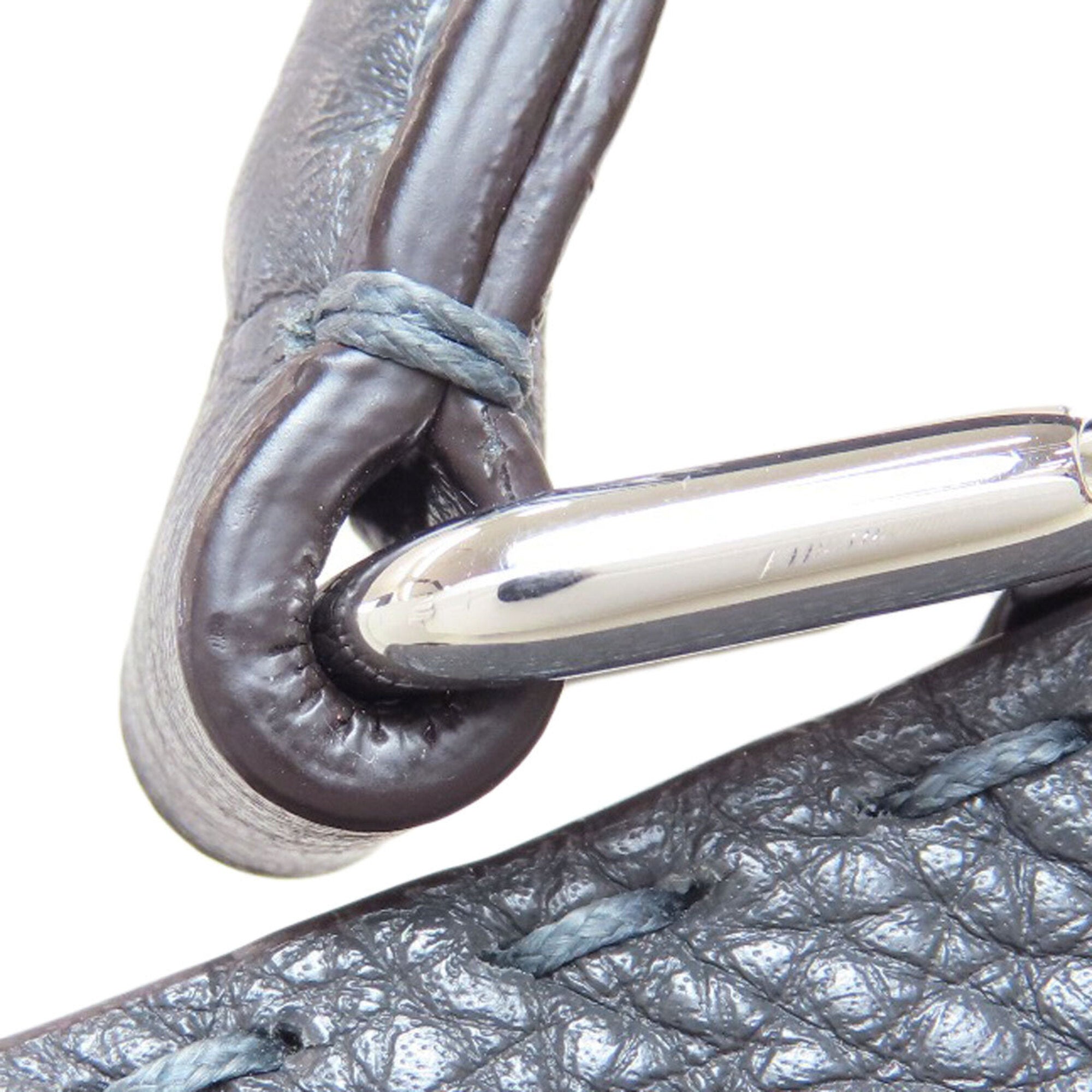 Fendi Peekaboo Gray Leather Handbag (Pre-Owned)