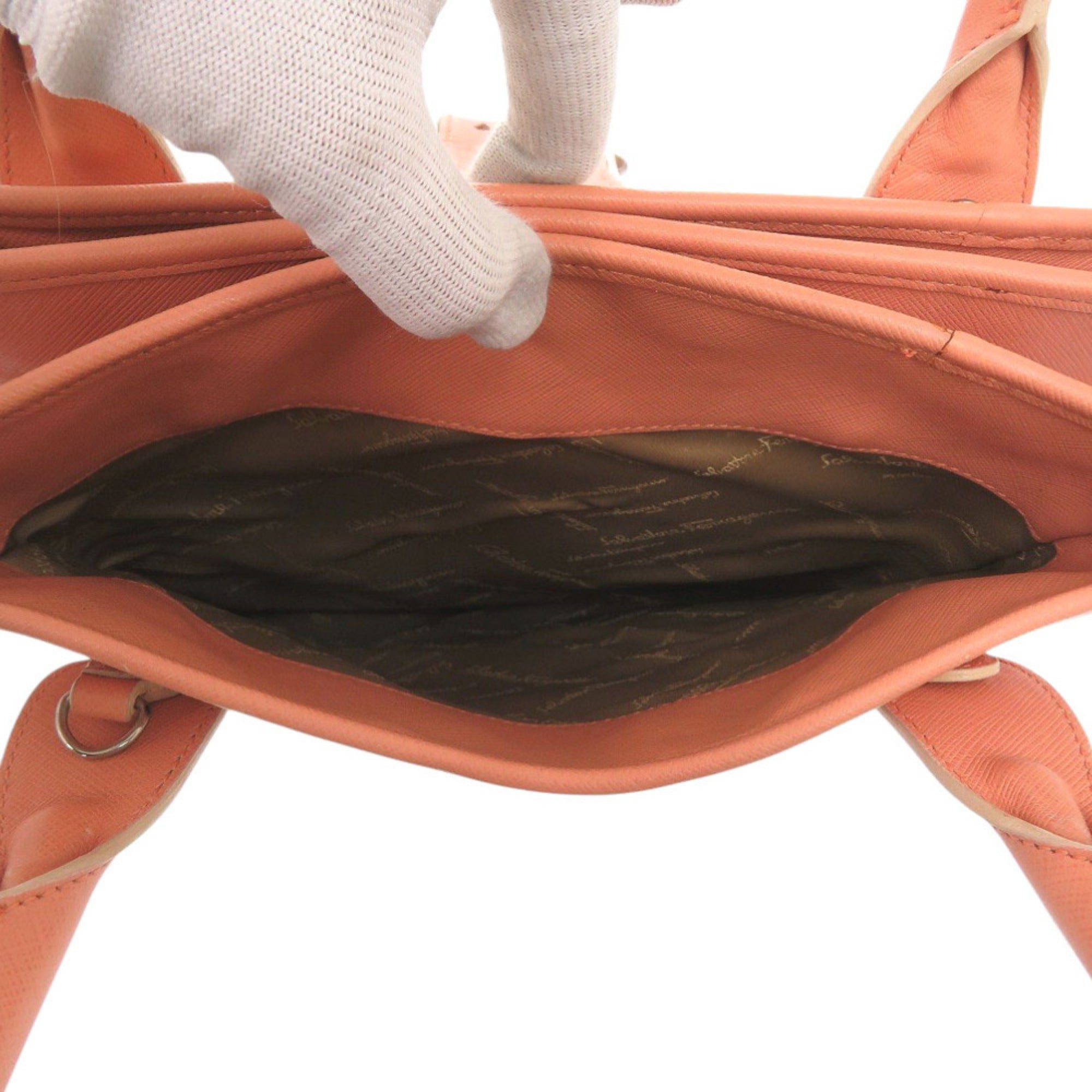 Salvatore Ferragamo Pink Leather Handbag Shoulder Bag (Pre-Owned)