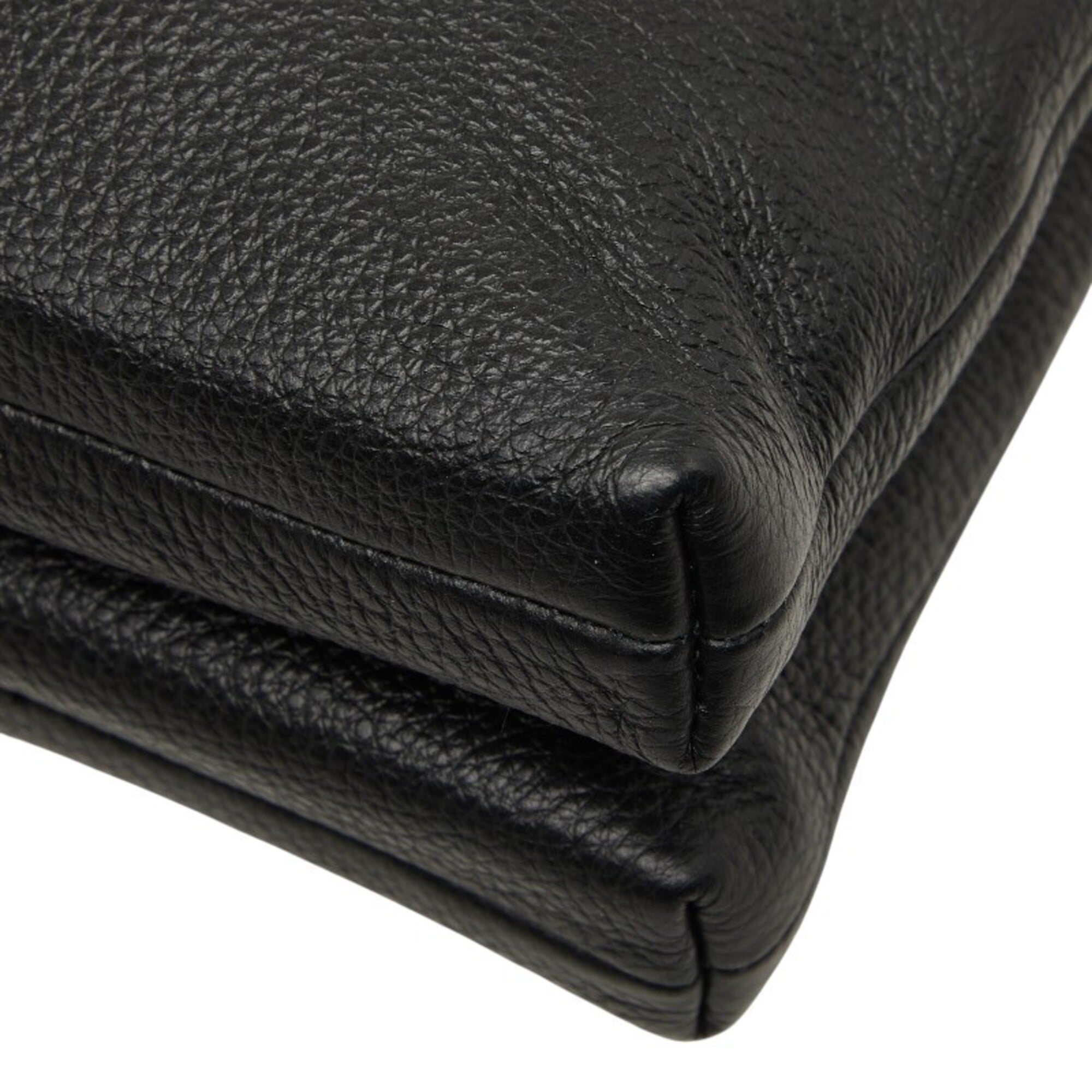 Coach Black Leather Shoulder Bag (Pre-Owned)