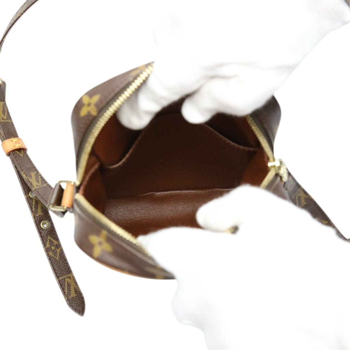 Louis Vuitton Brown Monogram Shoulder Bag (Pre-Owned)
