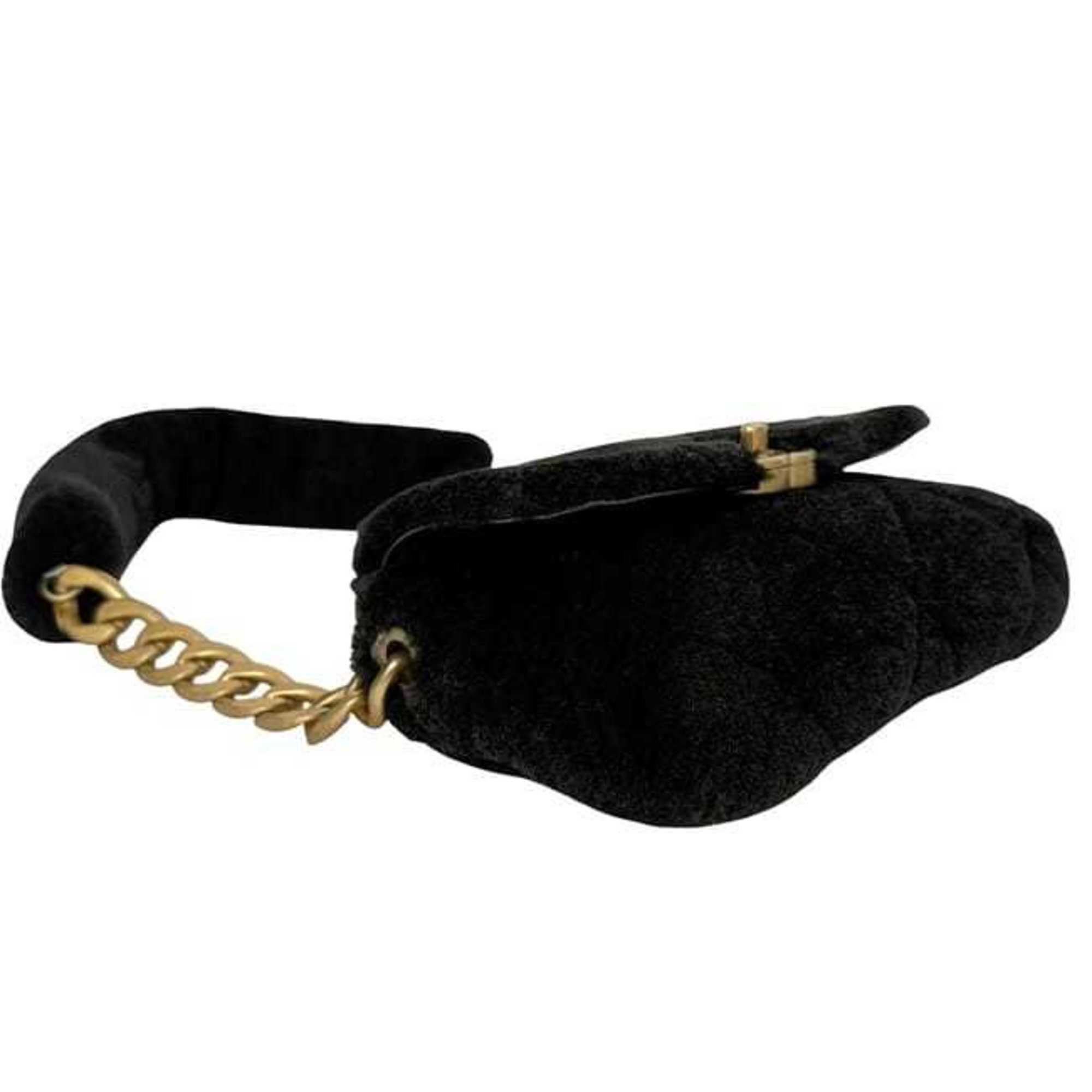 Chanel Black Fur Shoulder Bag (Pre-Owned)