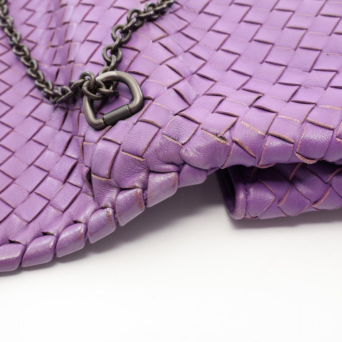 Bottega Veneta Intrecciato Purple Leather Shoulder Bag (Pre-Owned)
