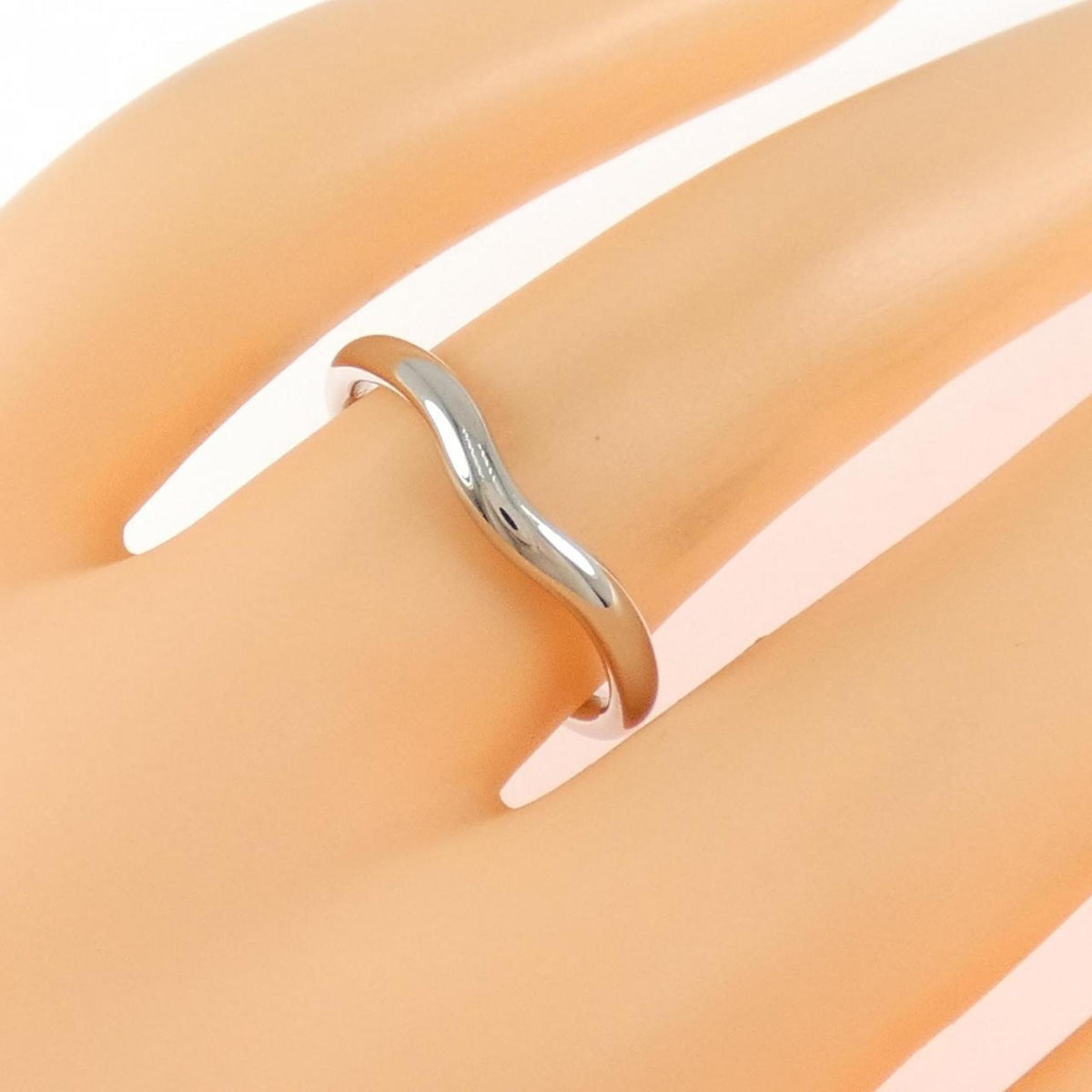 Tiffany Platinum 950 Band Ring (Pre-Owned)