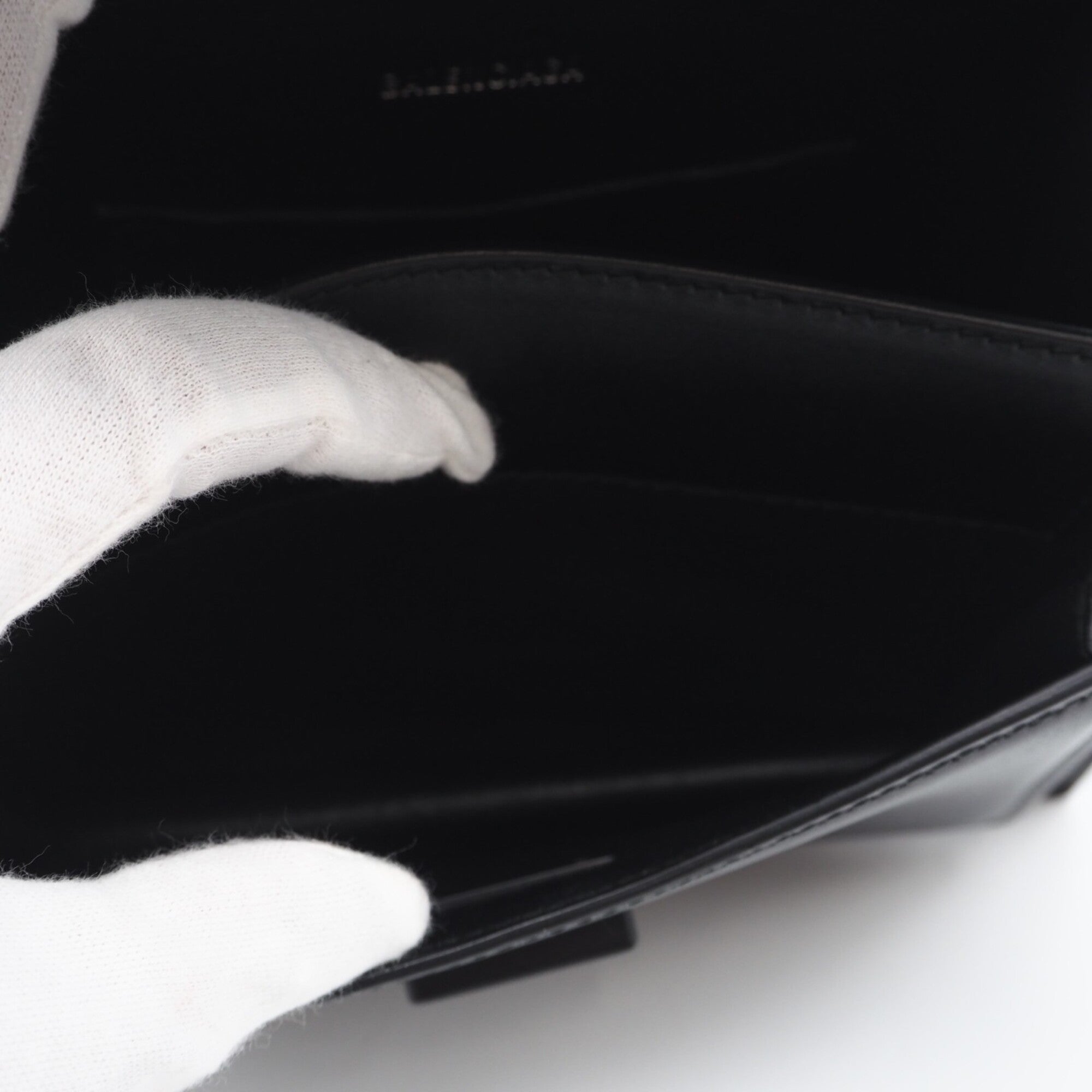 Balenciaga Black Leather Handbag (Pre-Owned)