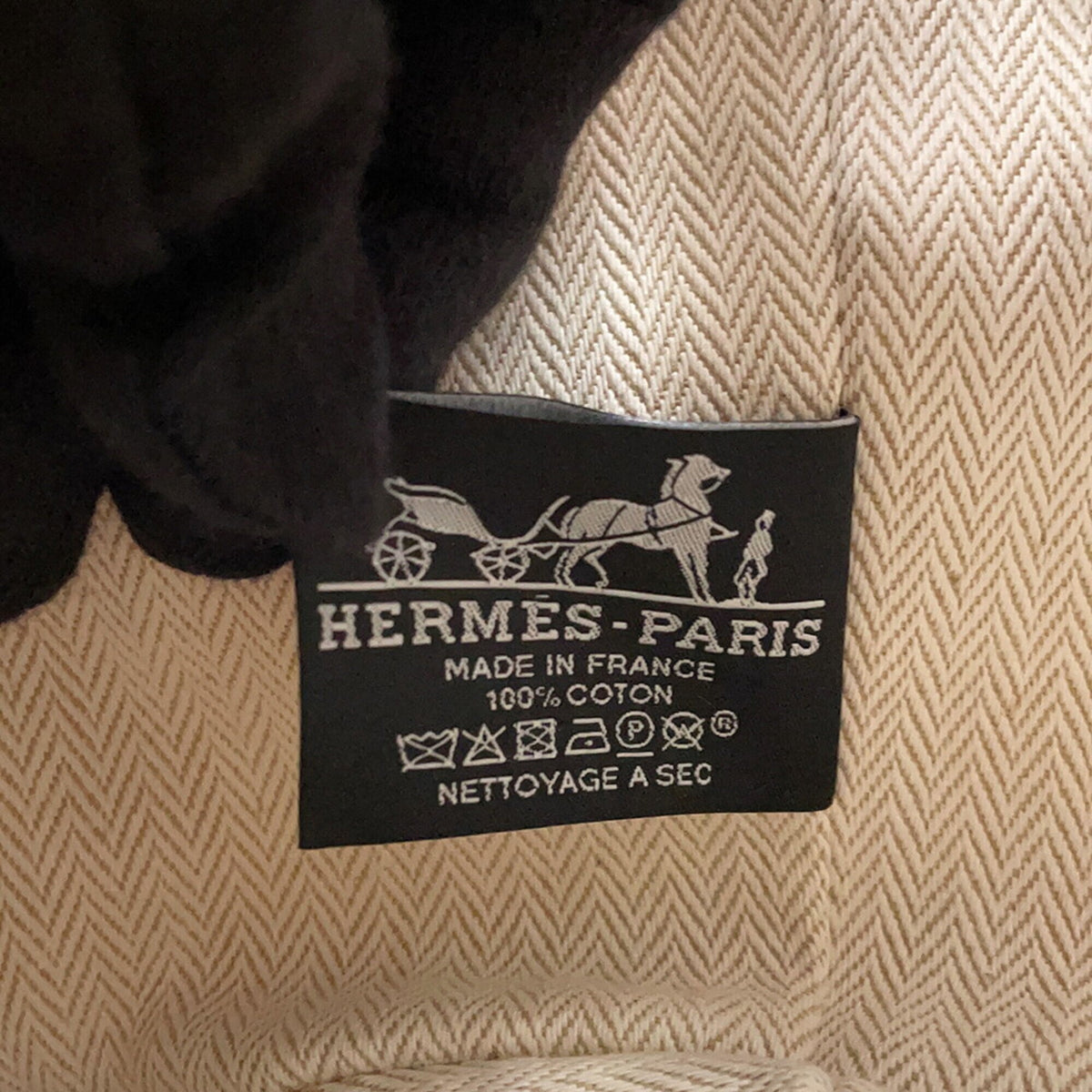 Hermes Natural Canvas Handbag Pouch (Pre-Owned)