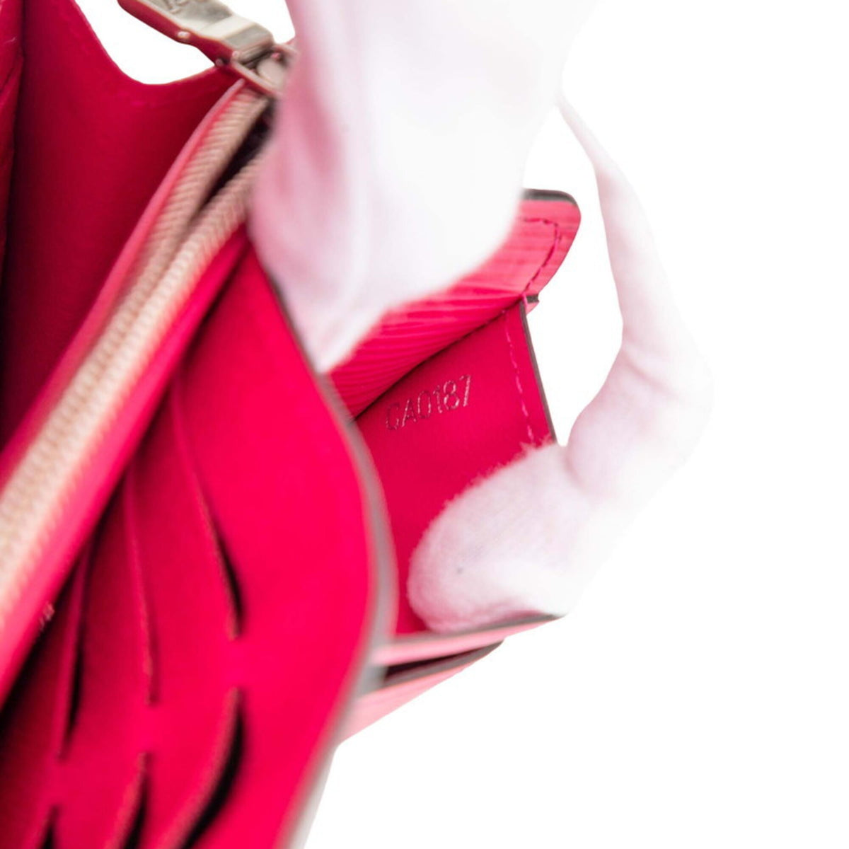 Louis Vuitton Hot Pink Leather Long Wallet (Bi-Fold) (Pre-Owned)