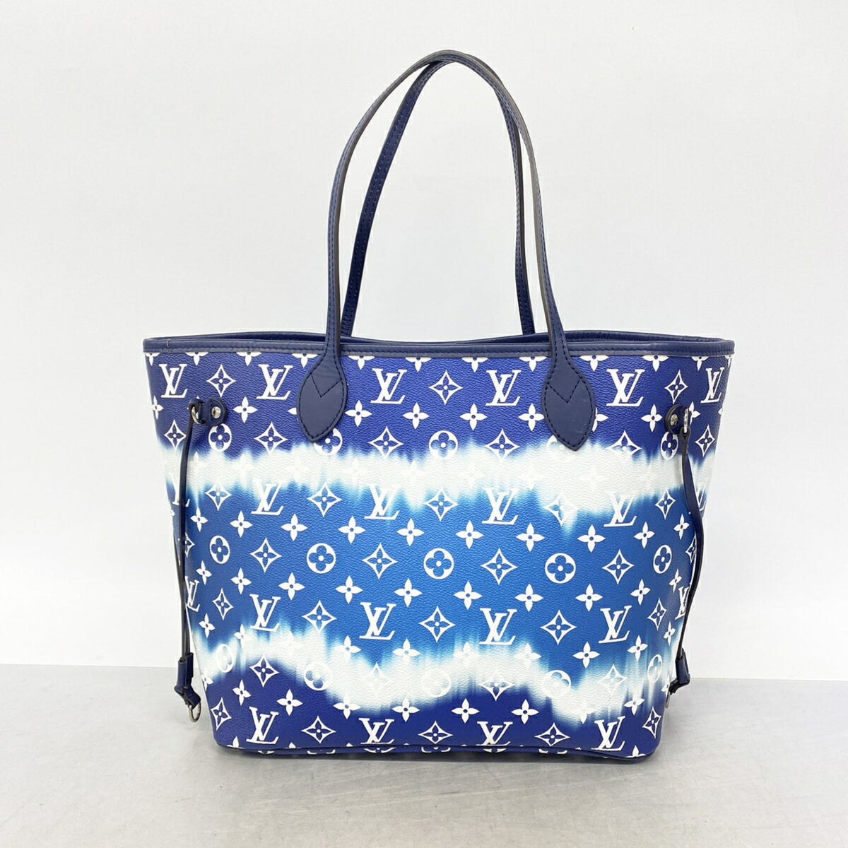 Louis Vuitton Blue Tote Bag (Pre-Owned)