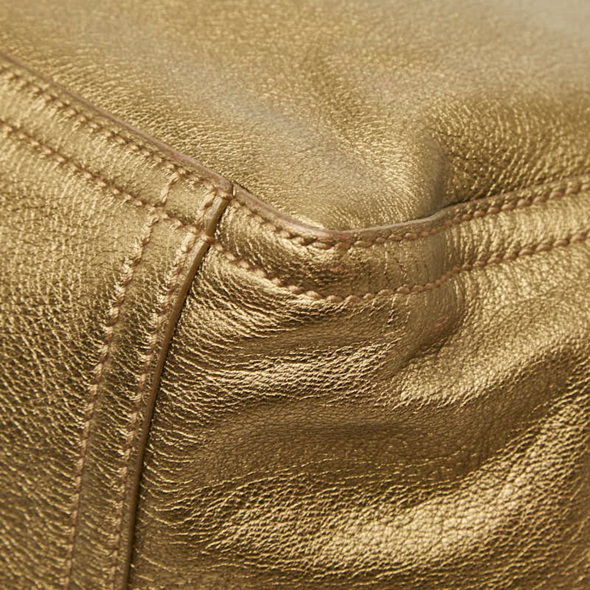 Saint Laurent Gold Leather Tote Bag (Pre-Owned)