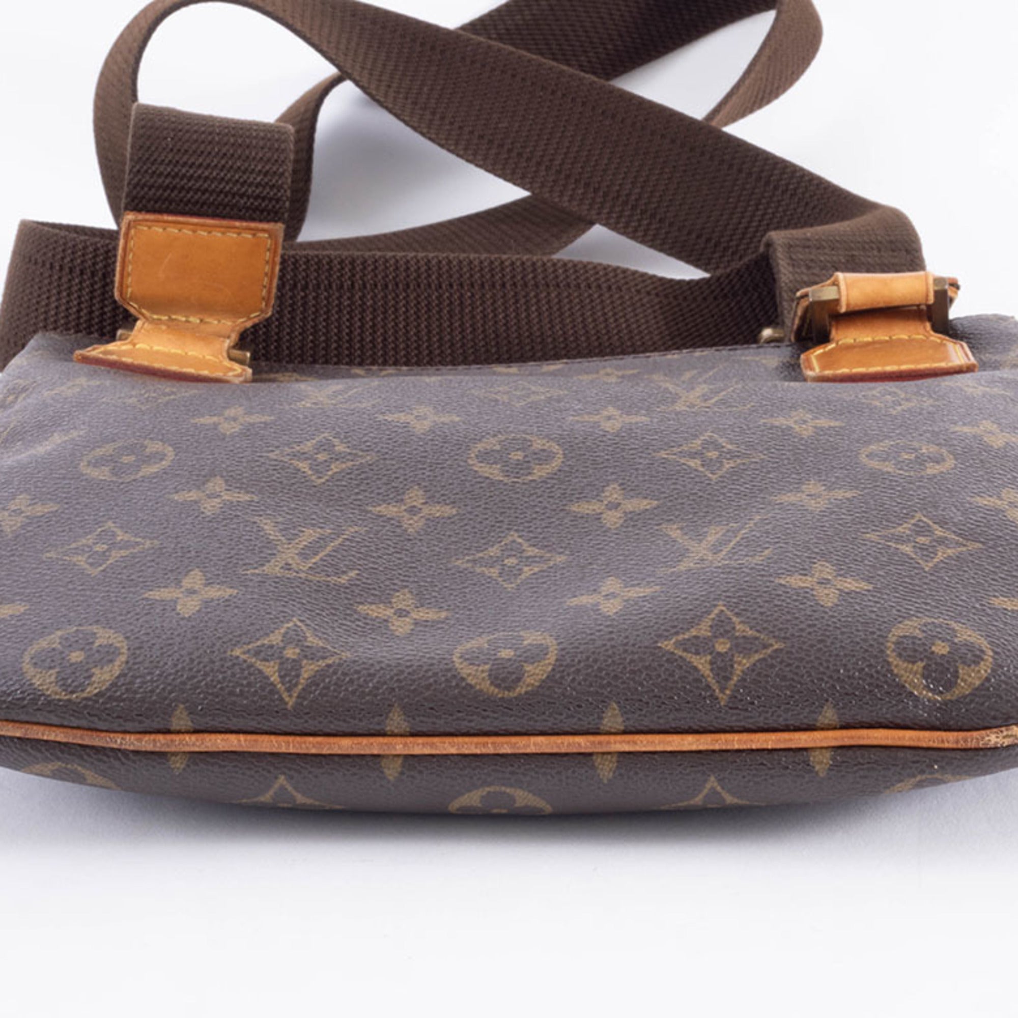 Louis Vuitton Monogram Monogram Monogram Shoulder Bag (Pre-Owned)