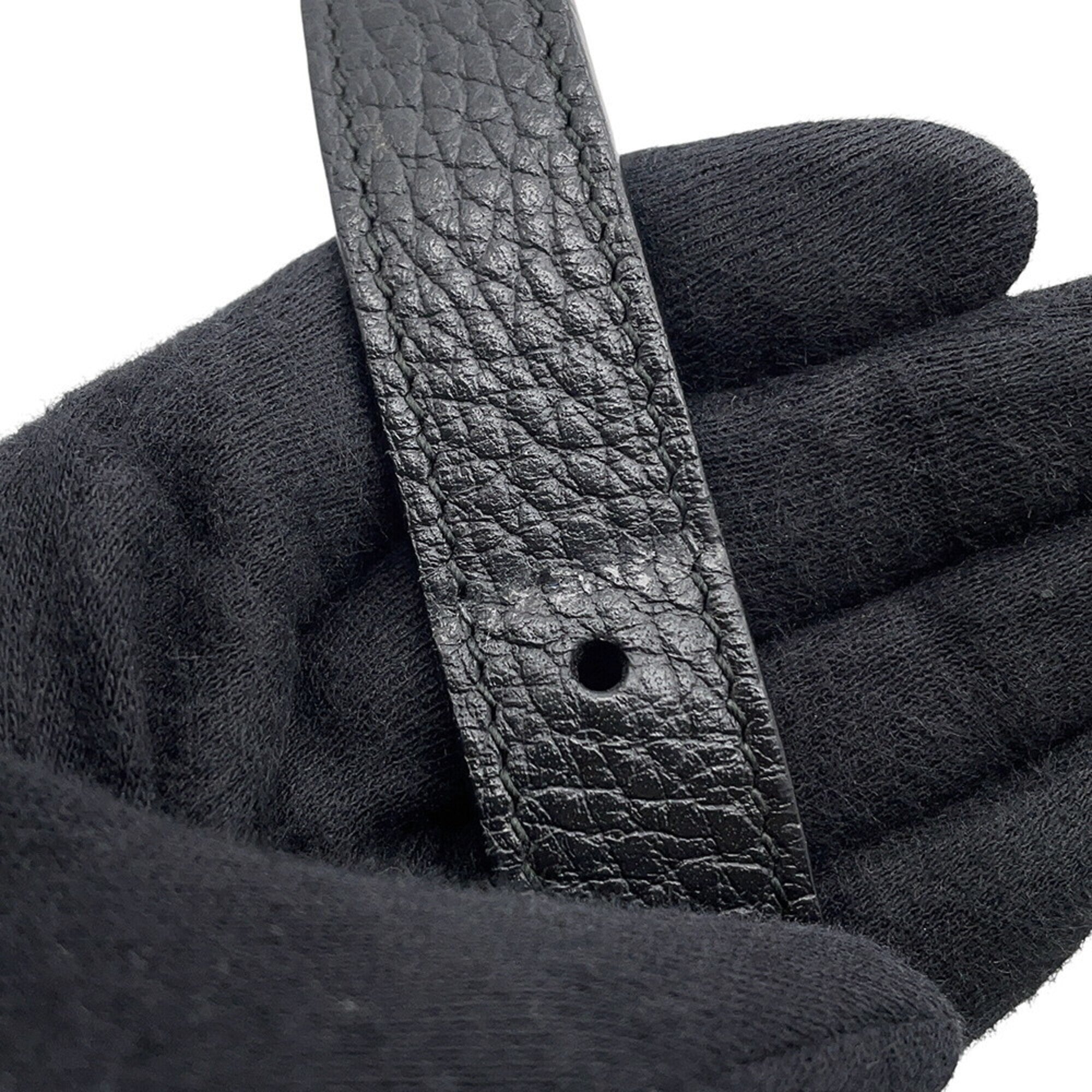 Gucci Black Nylon Handbag Shoulder Bag (Pre-Owned)