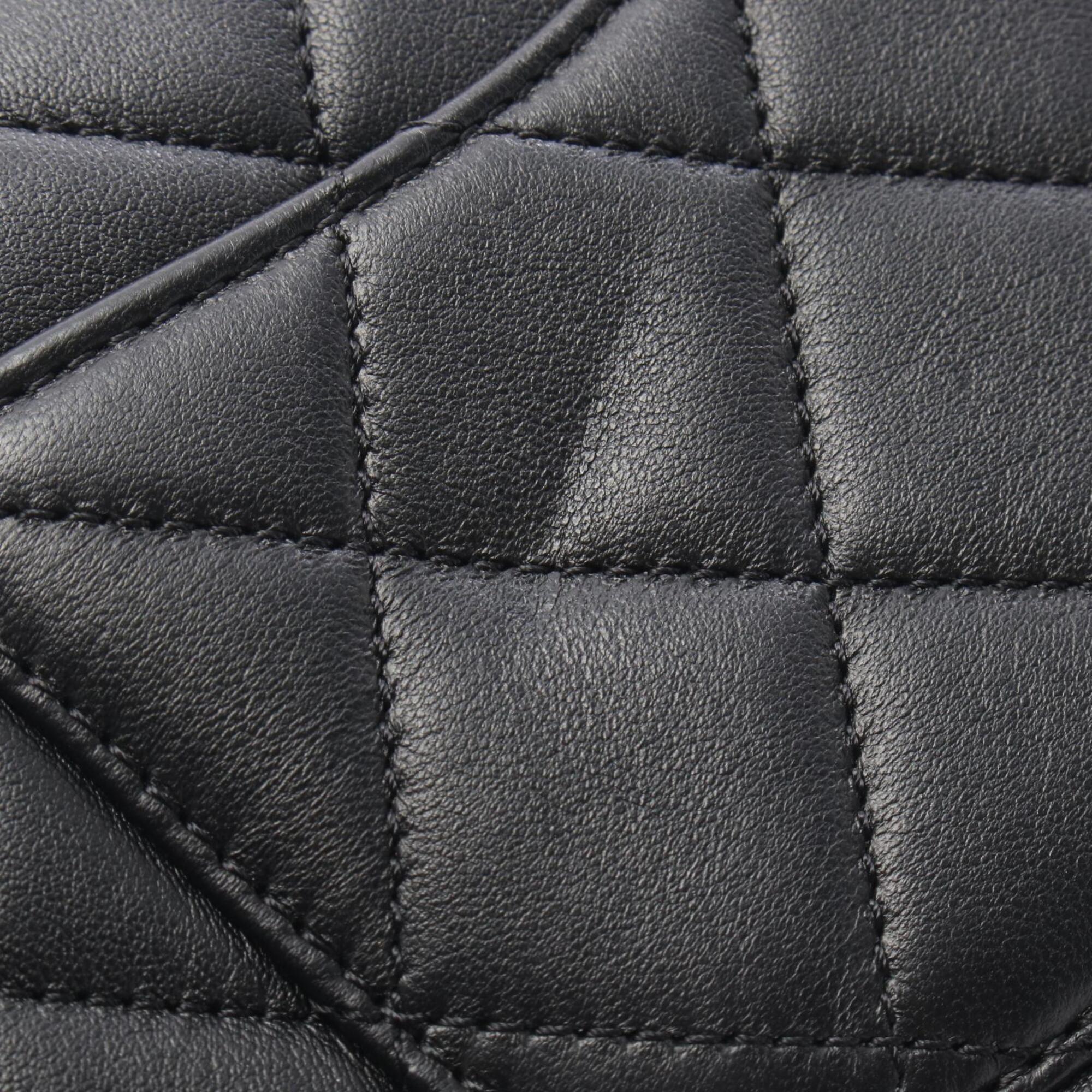 Chanel Black Leather Handbag Shoulder Bag (Pre-Owned)
