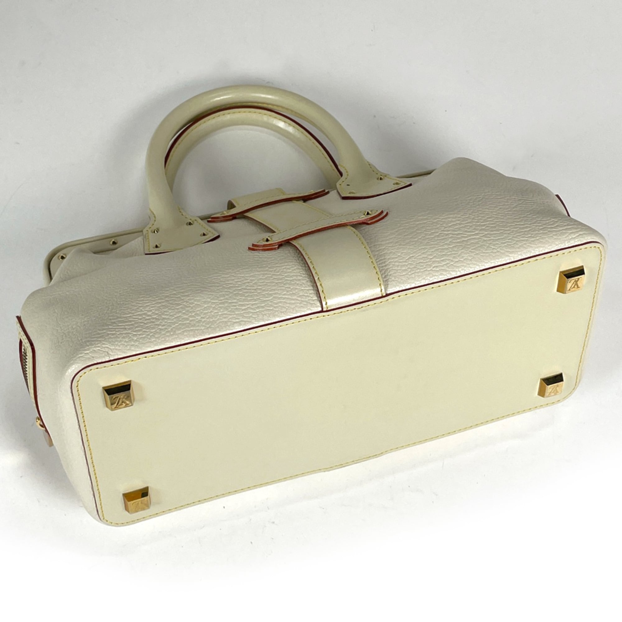 Louis Vuitton Blanc White Suhali Leather Handbag (Pre-Owned)