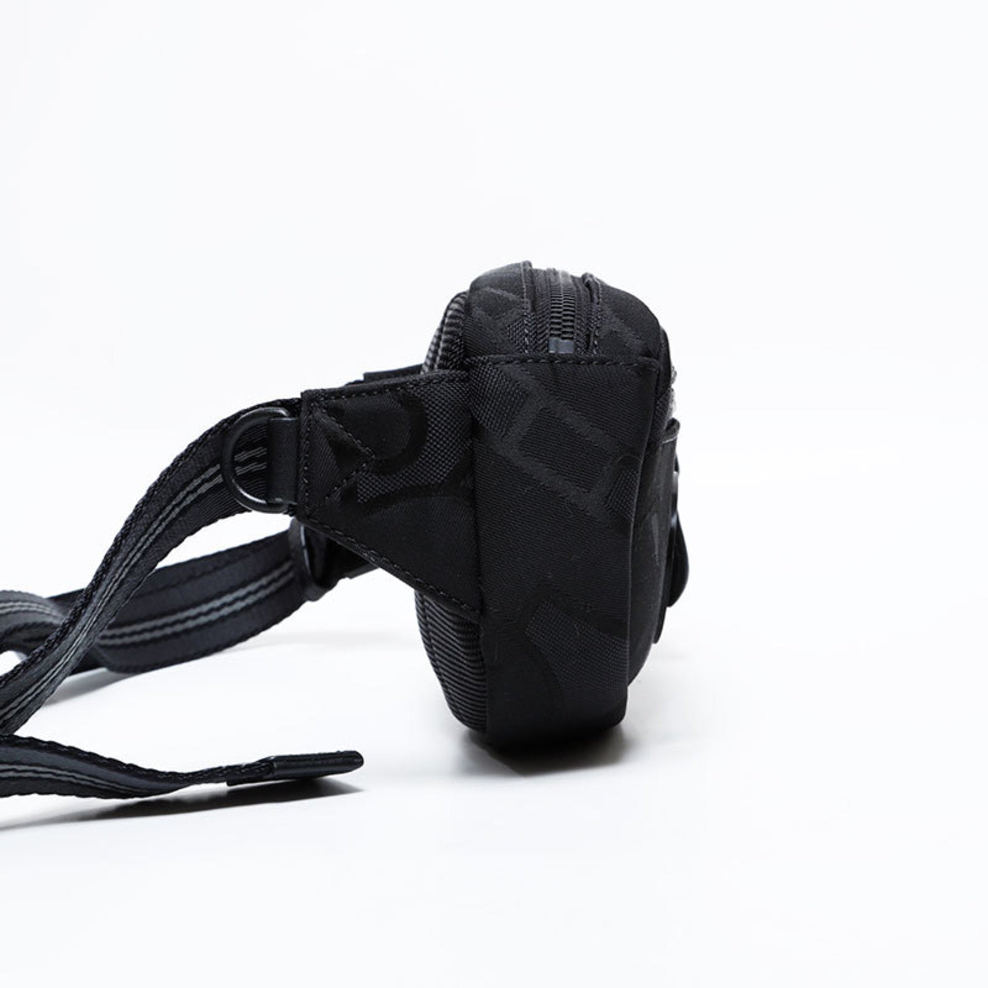 Burberry Black Nylon Fanny Pack Shoulder Bag (Pre-Owned)