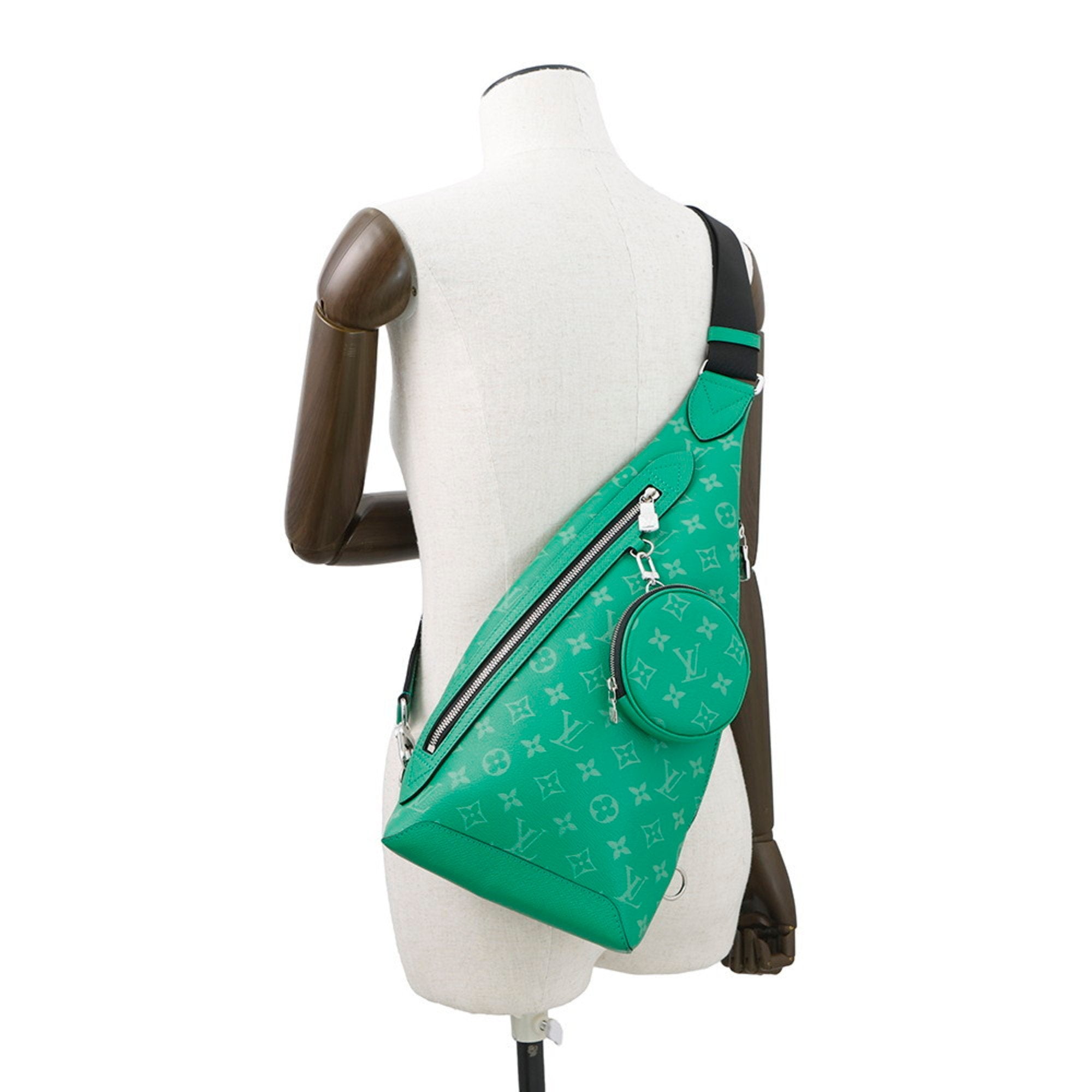 Louis Vuitton Monogram Silver Monogram Taiga Leather Sling Bag (Pre-Owned)