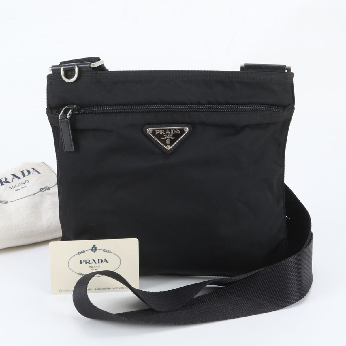 Prada Black Leather Nylon Shoulder Bag (Pre-Owned)