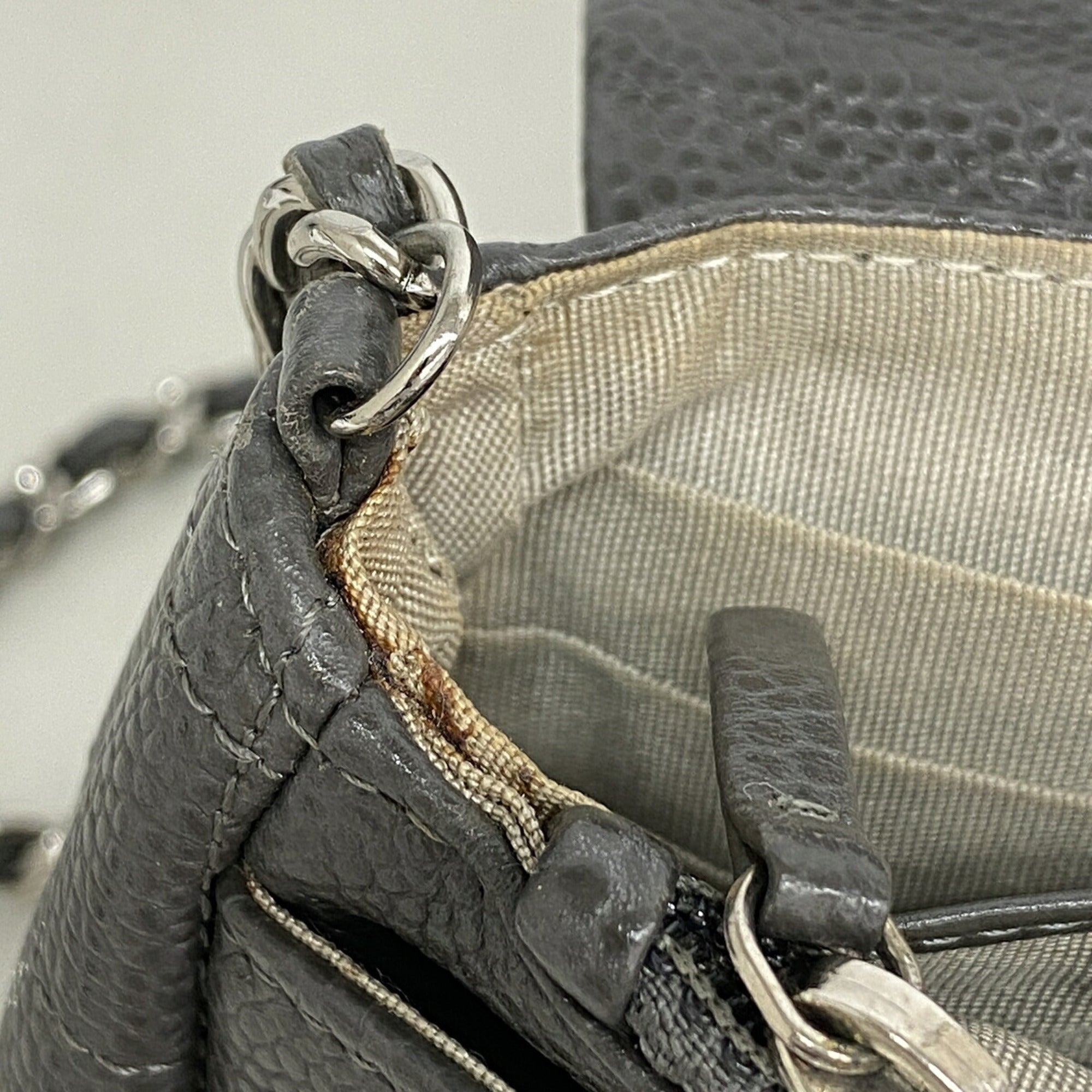 Chanel Gray Grained Calfskin Shoulder Bag (Pre-Owned)