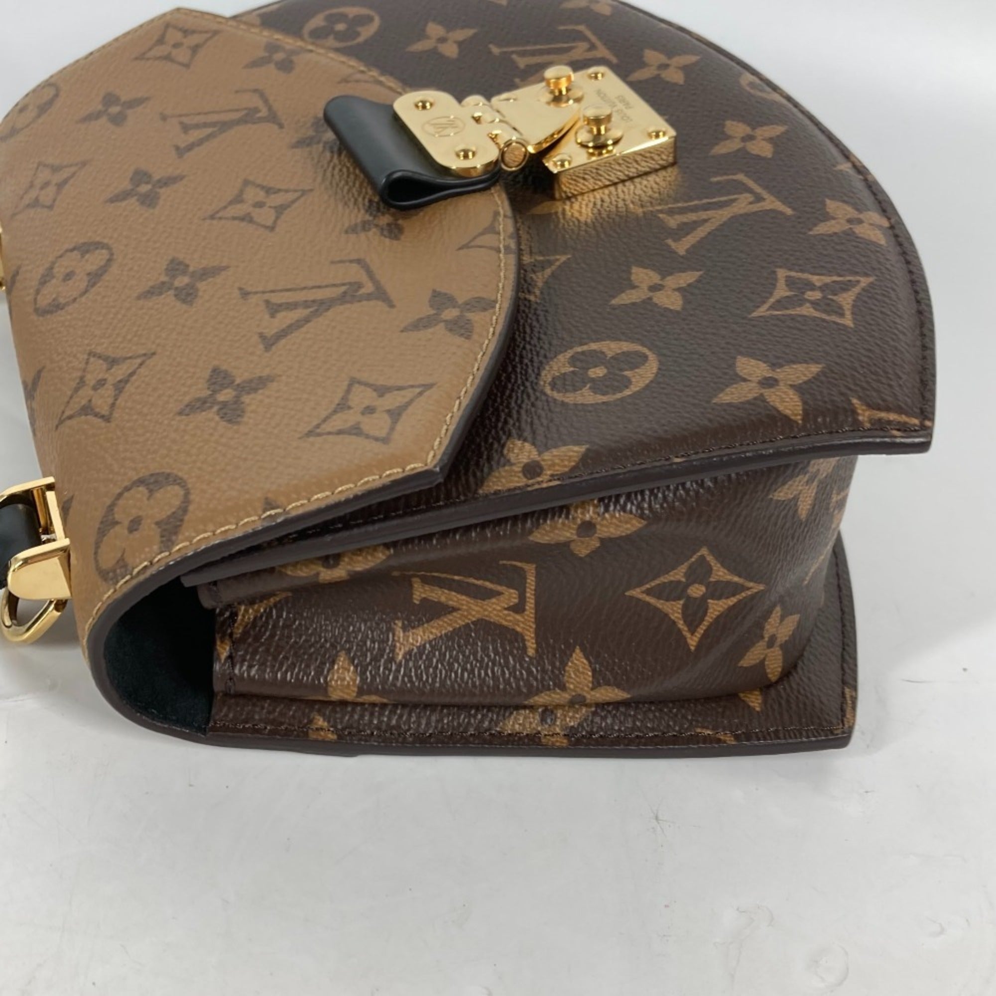 Louis Vuitton Beige Brown Monogram Reverse Monogram Reverse Handbag Shoulder Bag (Pre-Owned)