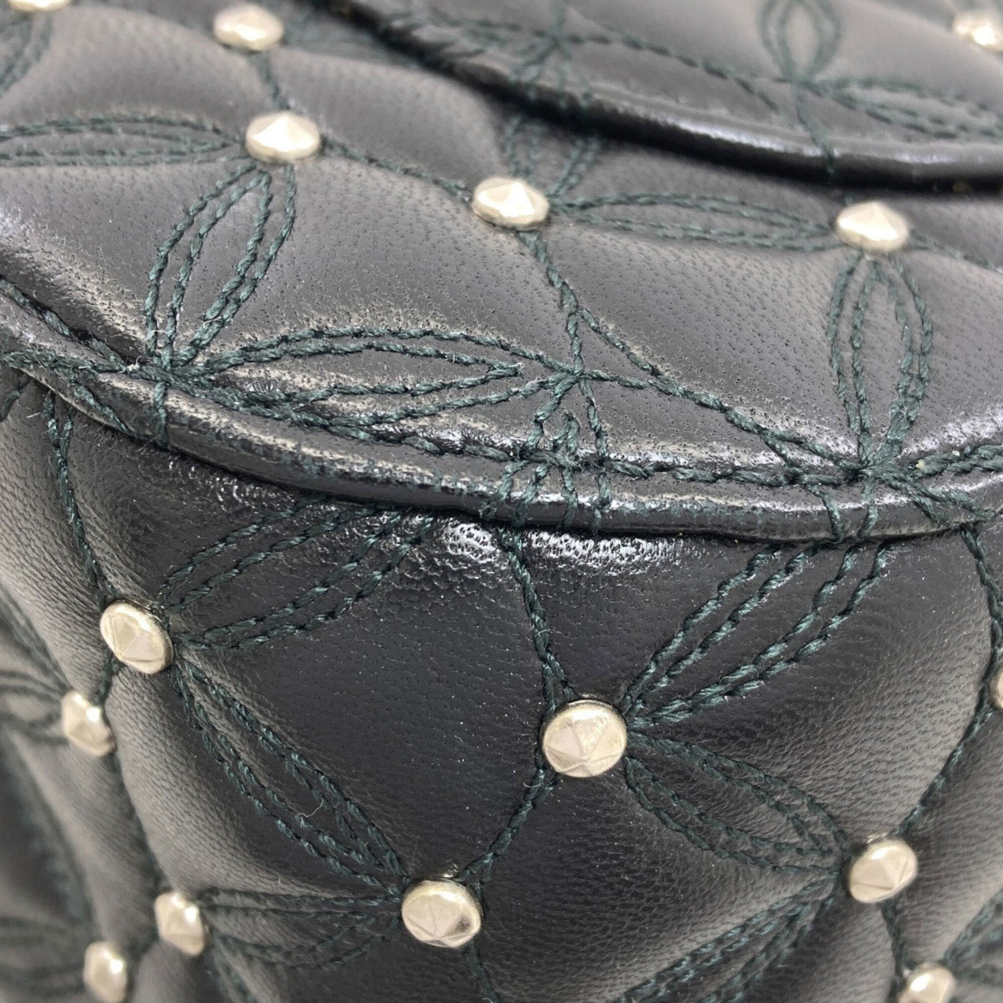 Bvlgari Black Leather Shoulder Bag (Pre-Owned)