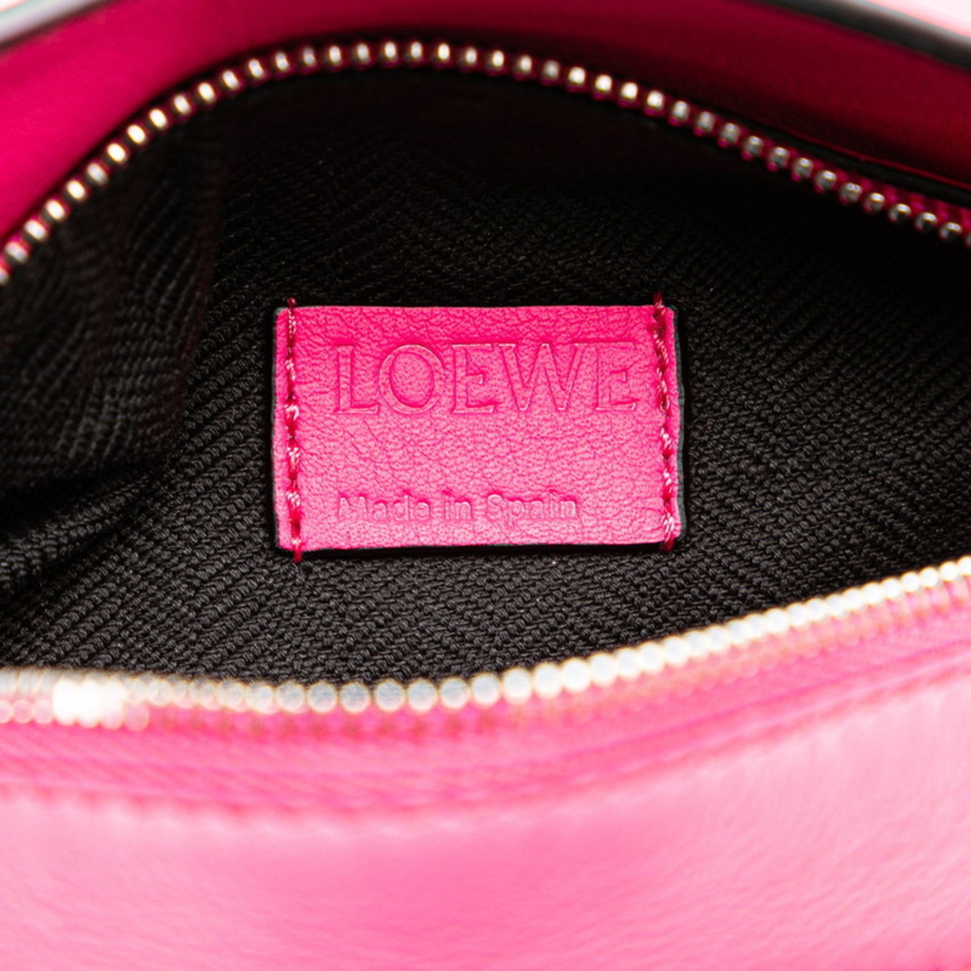 Loewe Pink Leather Shoulder Bag Sling Bag (Pre-Owned)