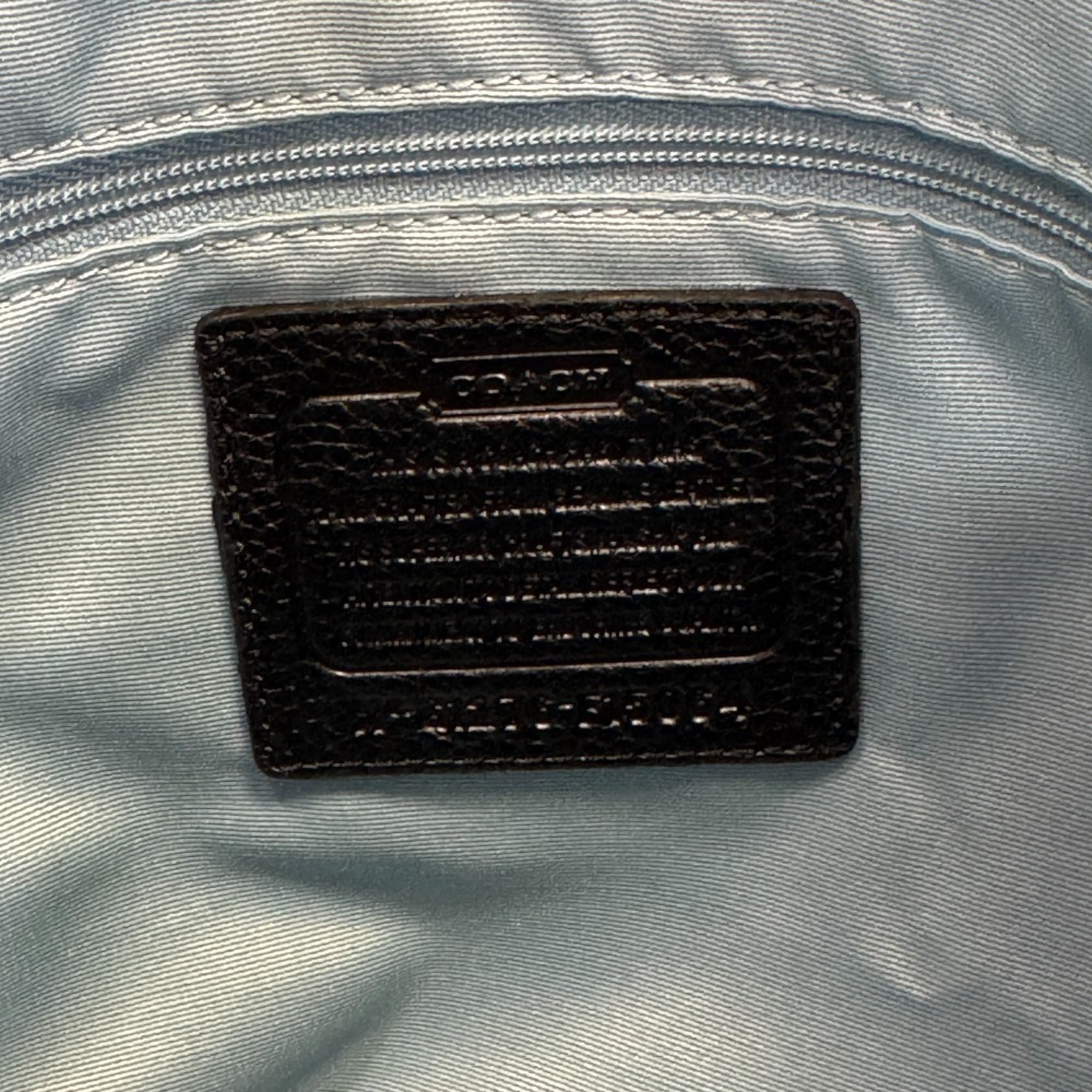 Coach Black Leather Shoulder Bag (Pre-Owned)