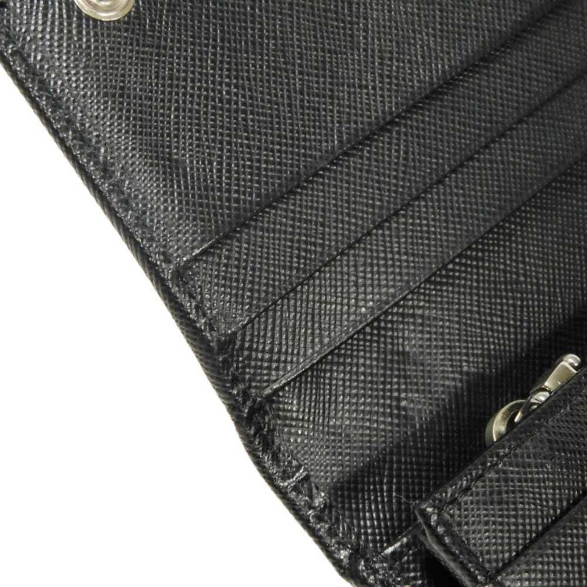 Prada Black Saffiano Long Wallet (Bi-Fold) (Pre-Owned)