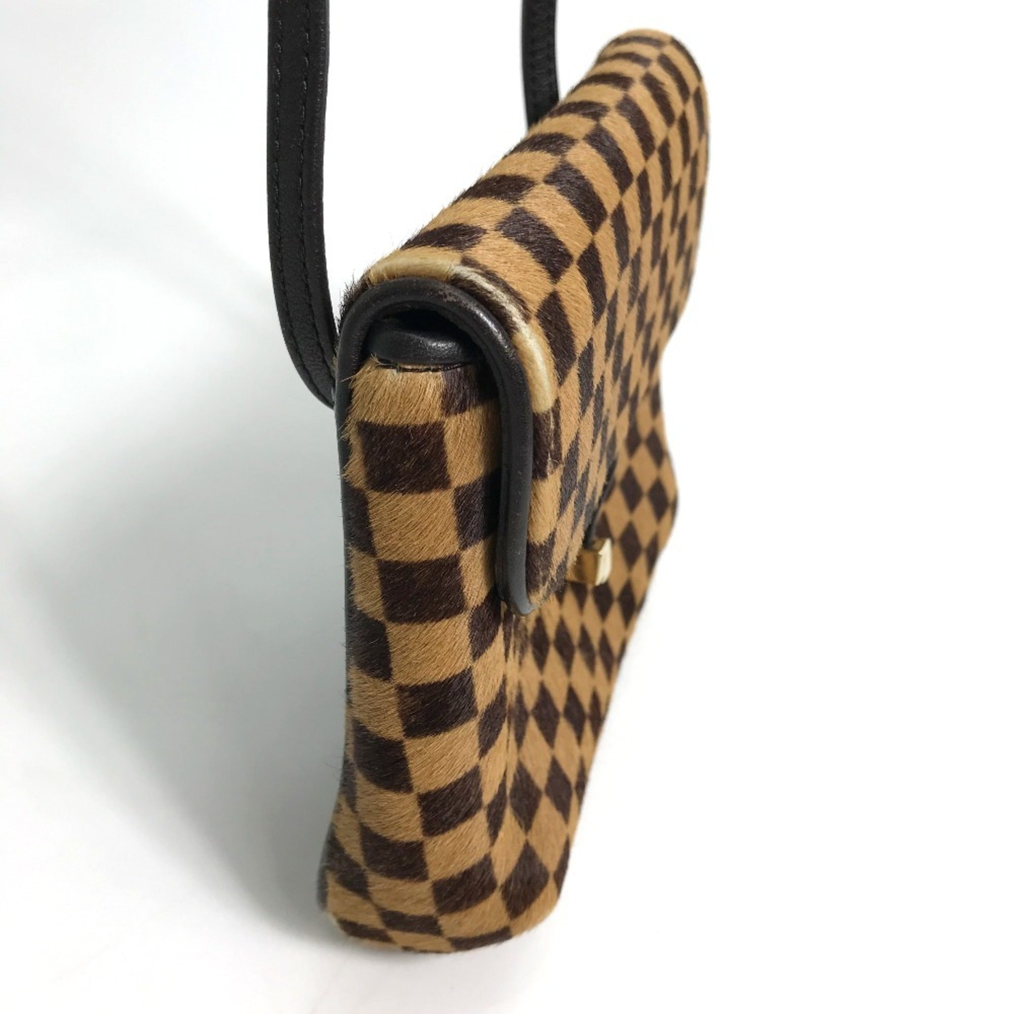 Louis Vuitton Brown Leather Pochette Shoulder Bag (Pre-Owned)