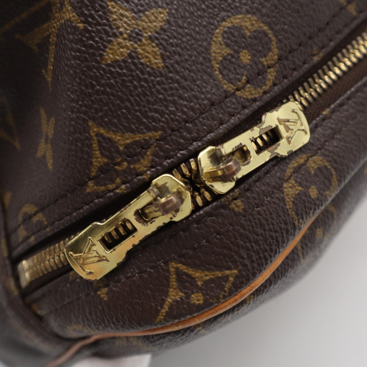Louis Vuitton Beige Brown Monogram Coated Canvas Leather Handbag (Pre-Owned)