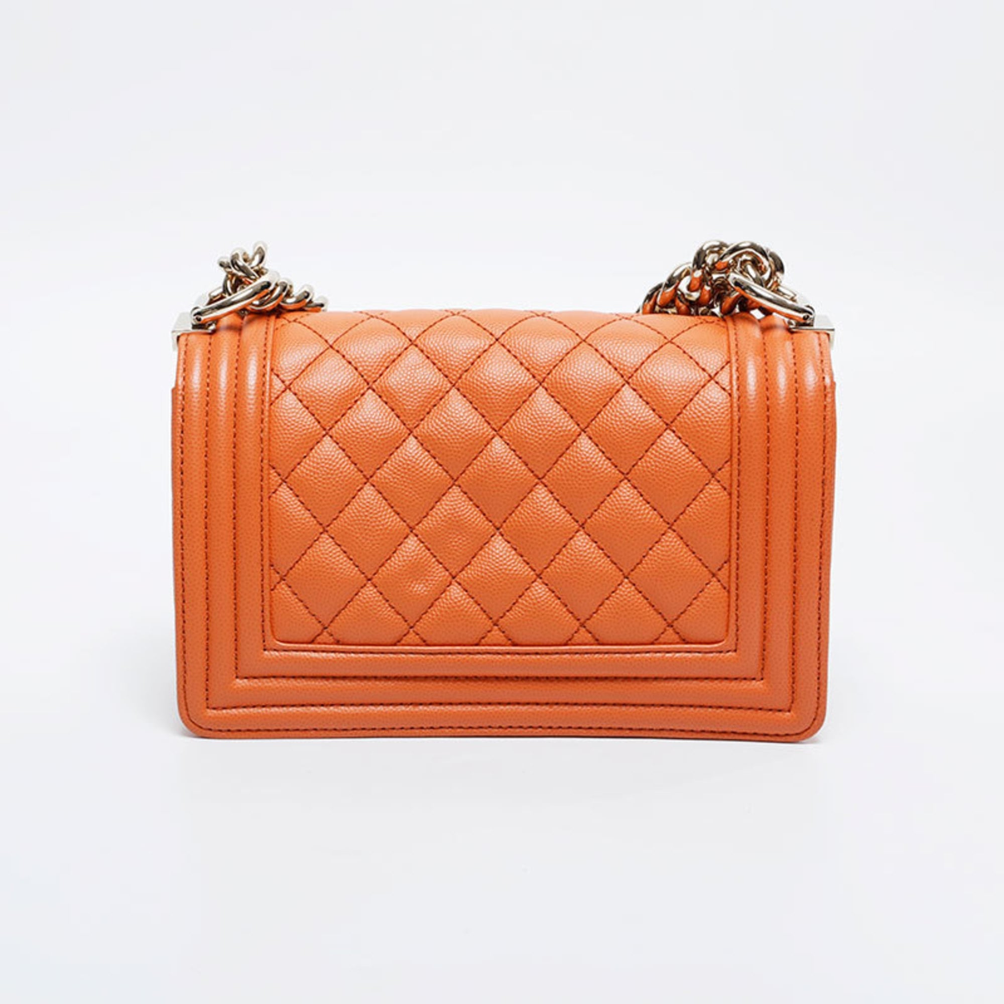 Chanel Orange Shoulder Bag (Pre-Owned)