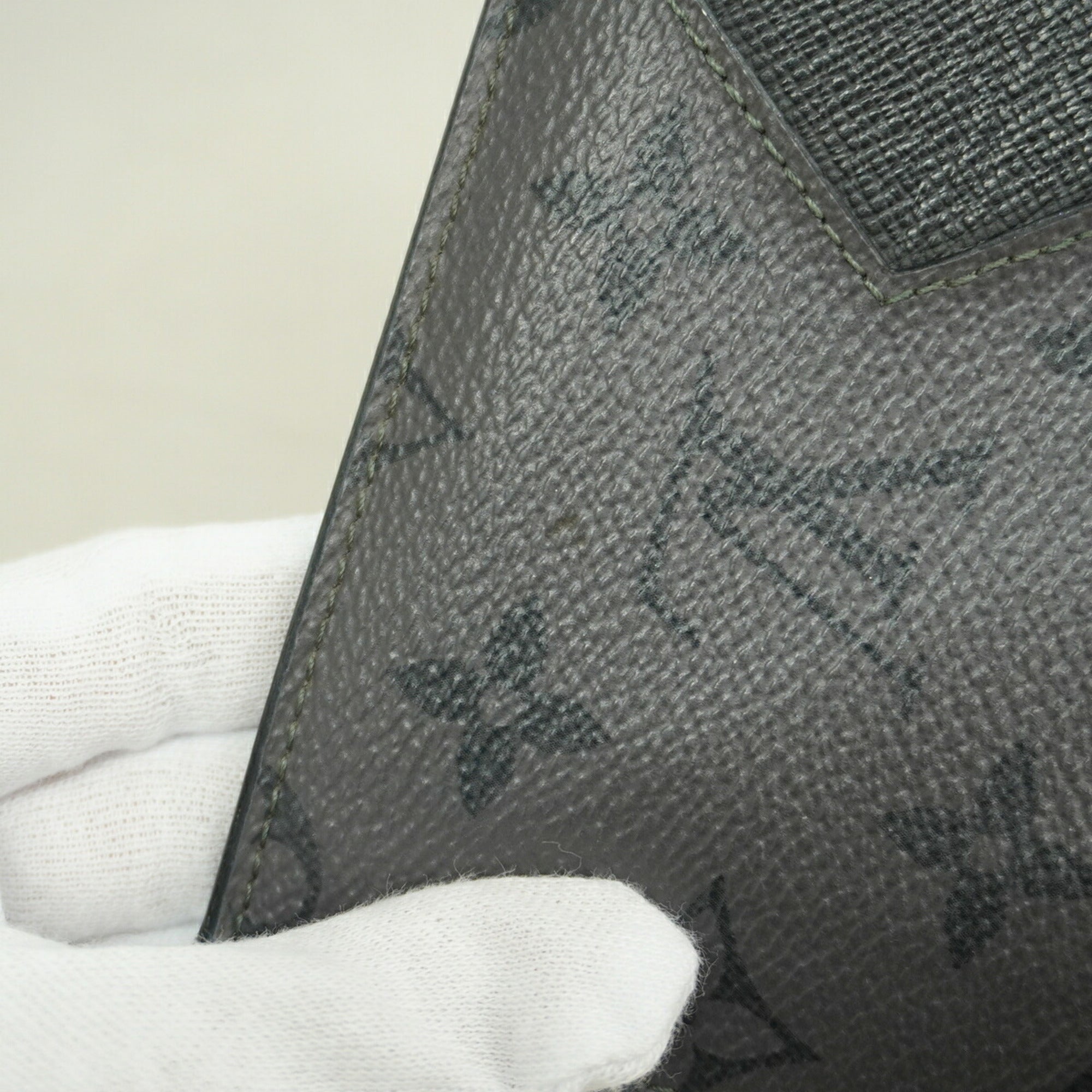 Louis Vuitton Black Gray Coin Purse/Coin Case (Pre-Owned)