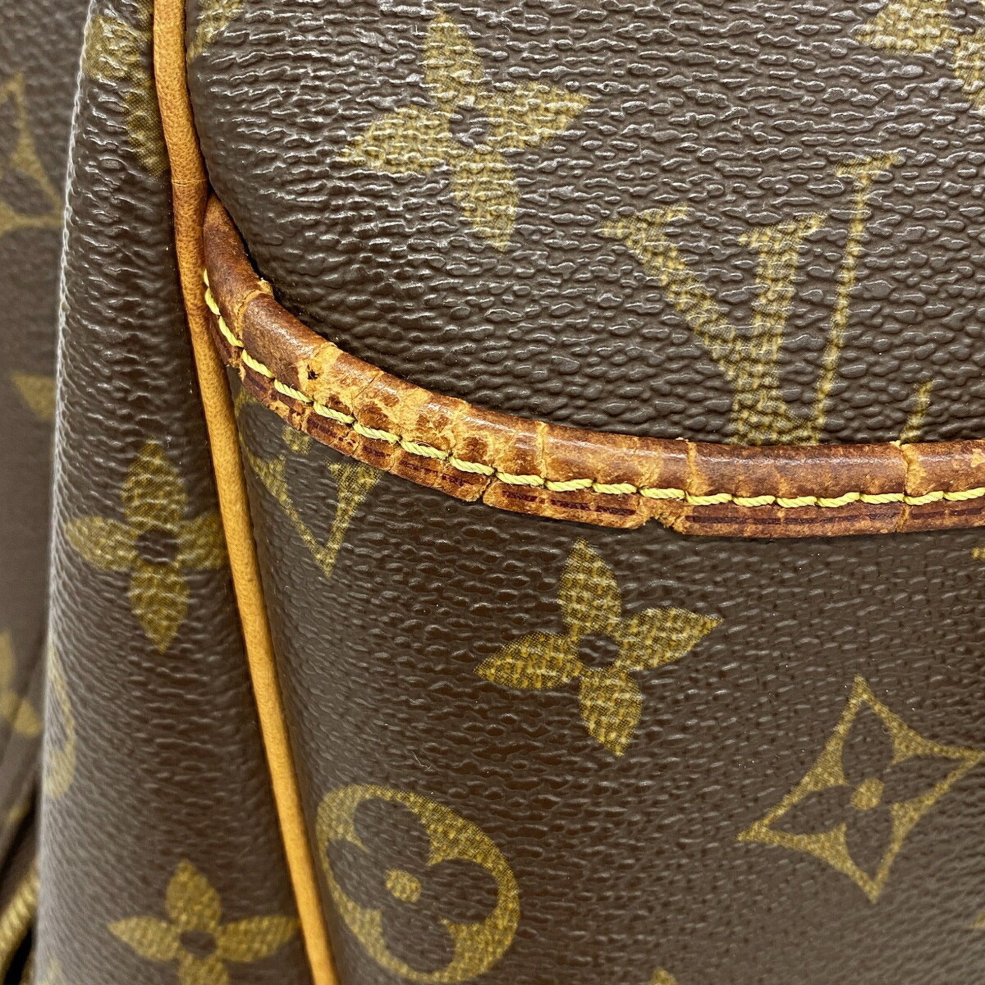Louis Vuitton Brown Handbag (Pre-Owned)